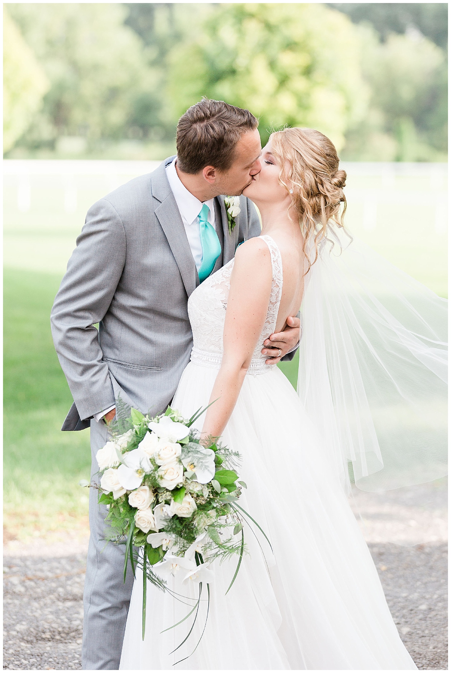 chicago-wedding-photographer-dunham-woods-riding-club_0104.jpg
