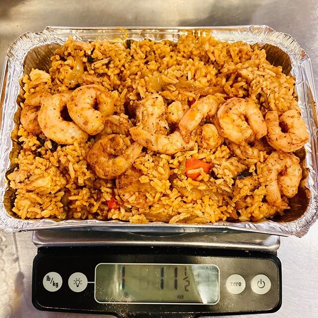 Nothing like 1.1 lbs of #jambalaya on a rainy #Philly day! Hope you ordered yours this week!! #spicy #seafood #cajunfood #contactlessdivery