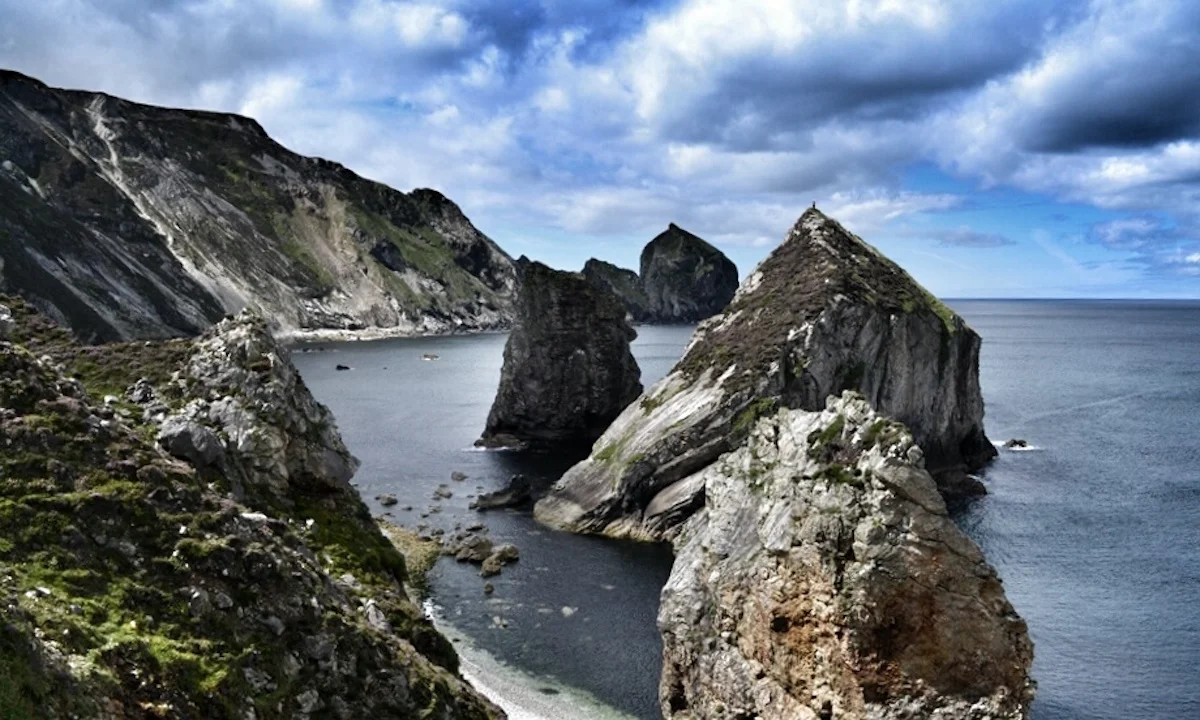 Donegal Sea Stacks-02.jpeg