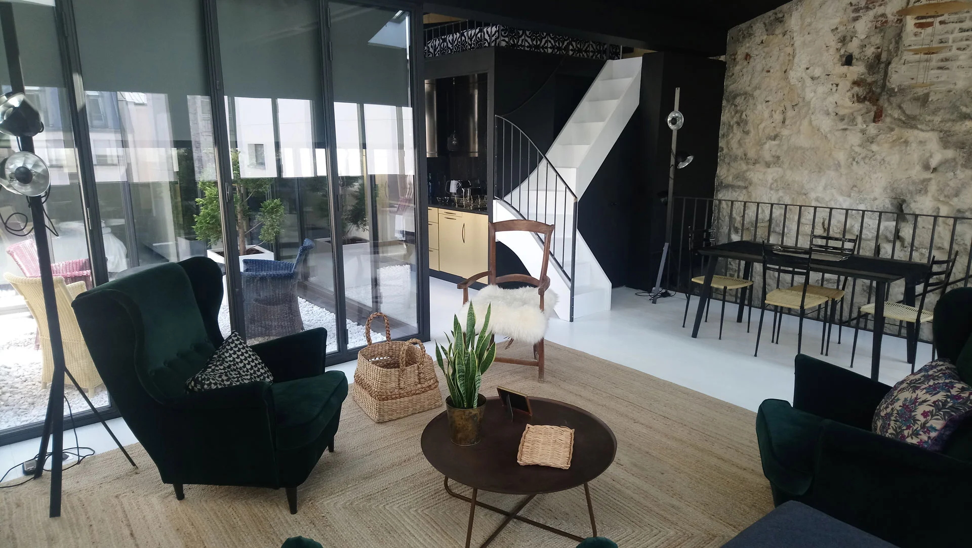 lounge area