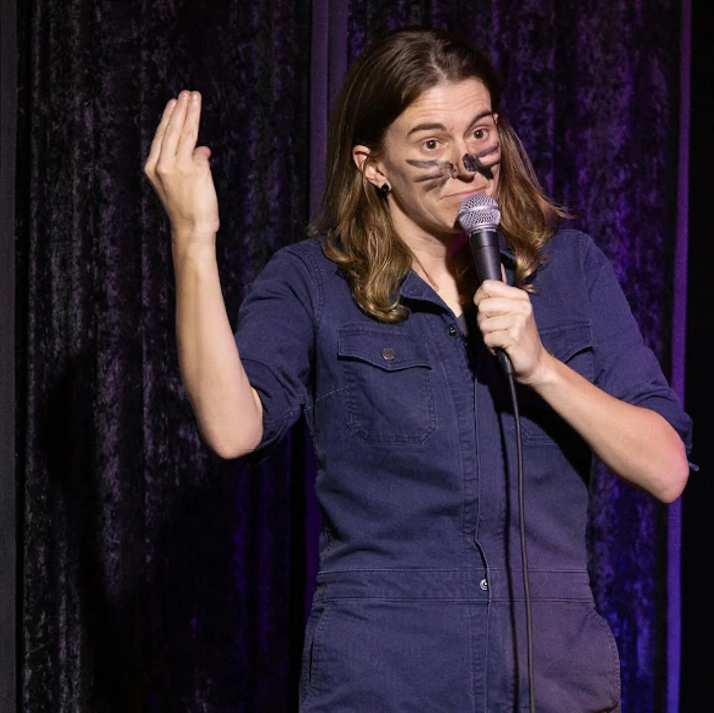 YALL! I&rsquo;ll give you three fingers/reasons why you should come to both @exquisitenonsense Queer of the Year tonight at @funhouselounge and @roygbiv_comedy tomorrow night at @peacock.pdx. 1) GAY 2)JOY 3) GAY JOY. Come see who tops/comes out on to