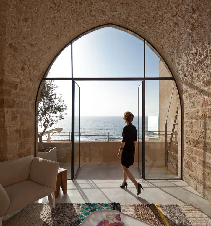 residence-in-old-jaffa-tel-aviv-by-pitsou-kedem-architects-yatzer-8.jpg