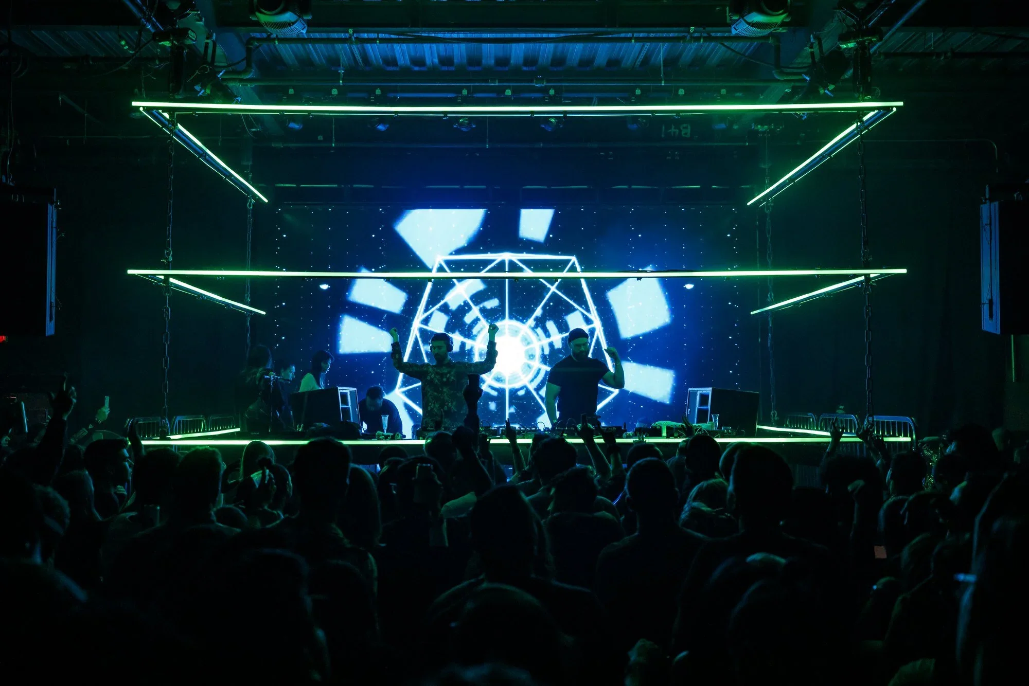 Gleix_LiveVisuals_NYC_TouchDesigner (13).webp