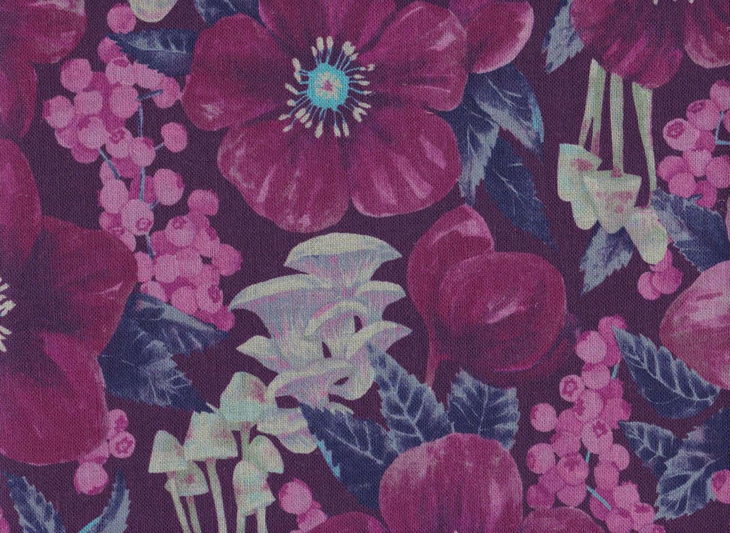 Berry - Natural Linen | Berry - Heavy Natural Linen