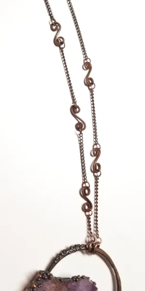 Flat Amethyst Cluster Chain Detail.jpg