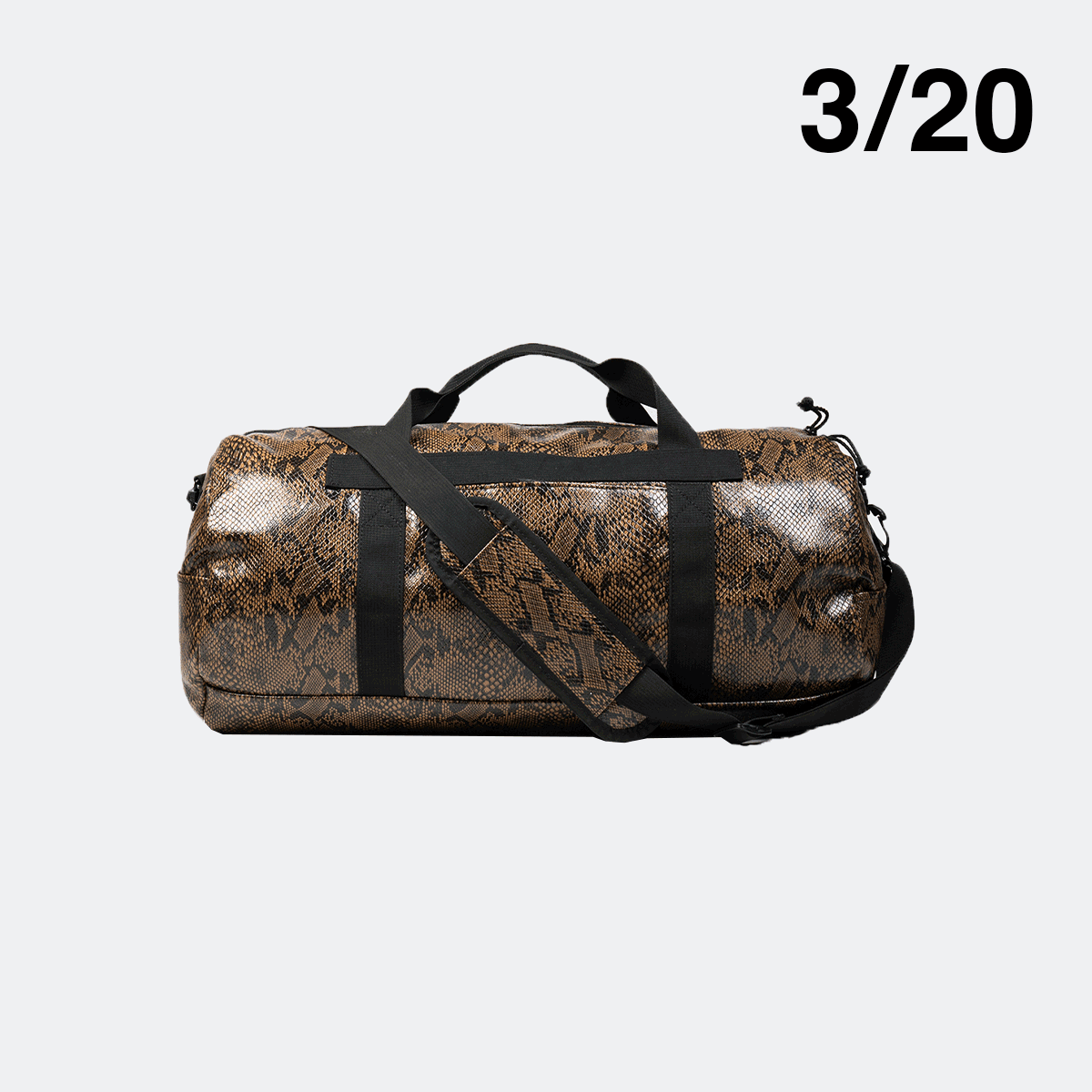 320snakeduffel.gif