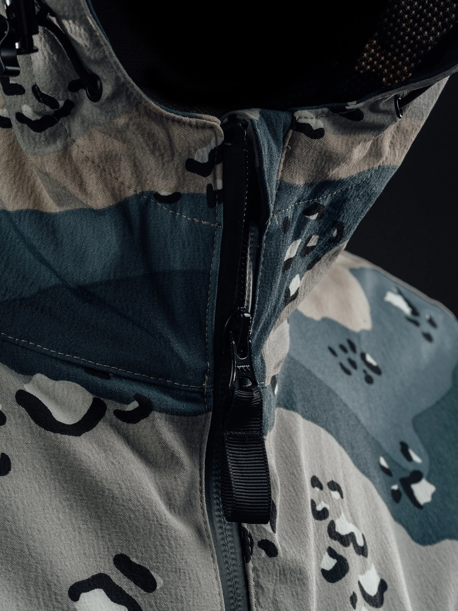 QILO white phos jacke-03788.jpg