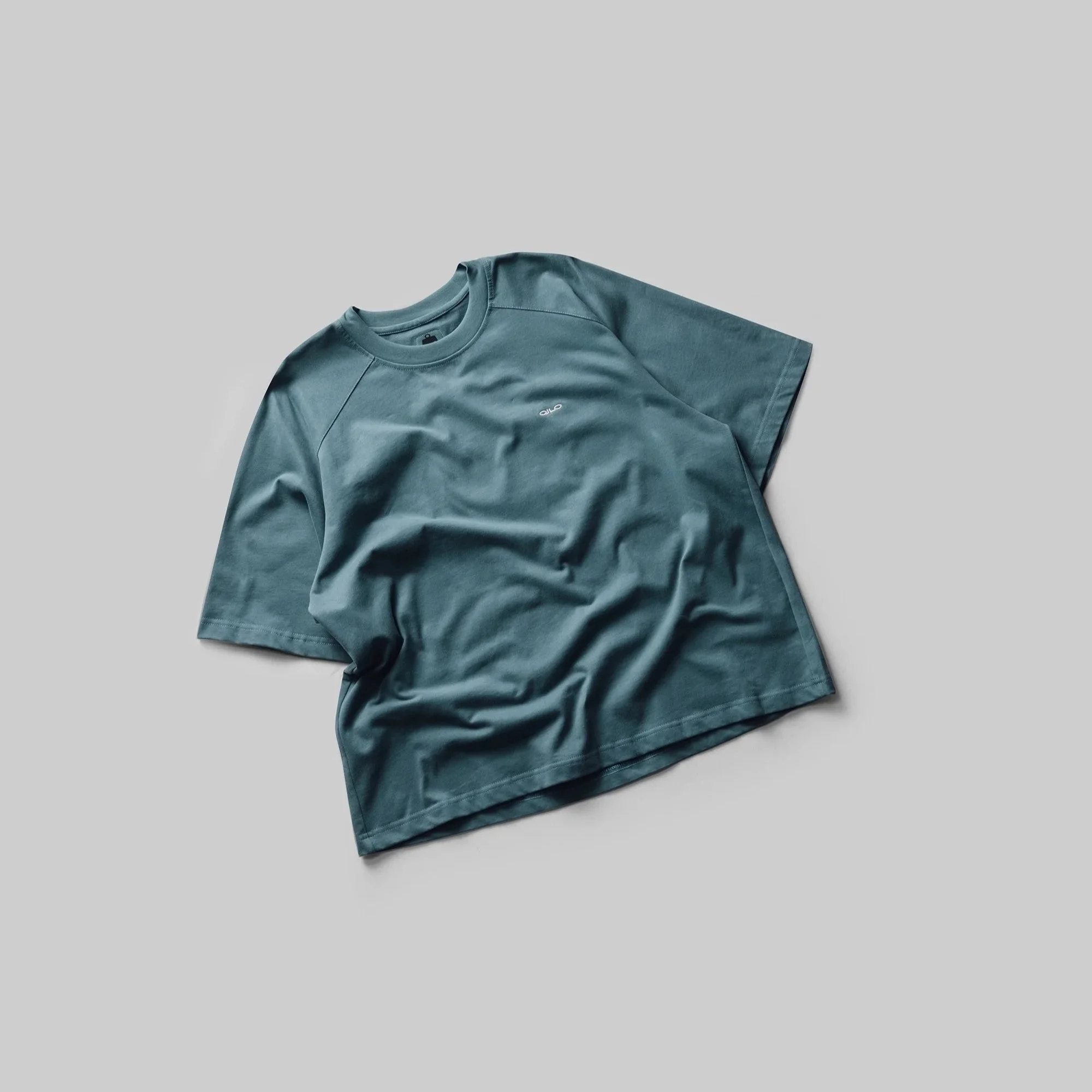 qilo+block+tees-08906+copy.jpg
