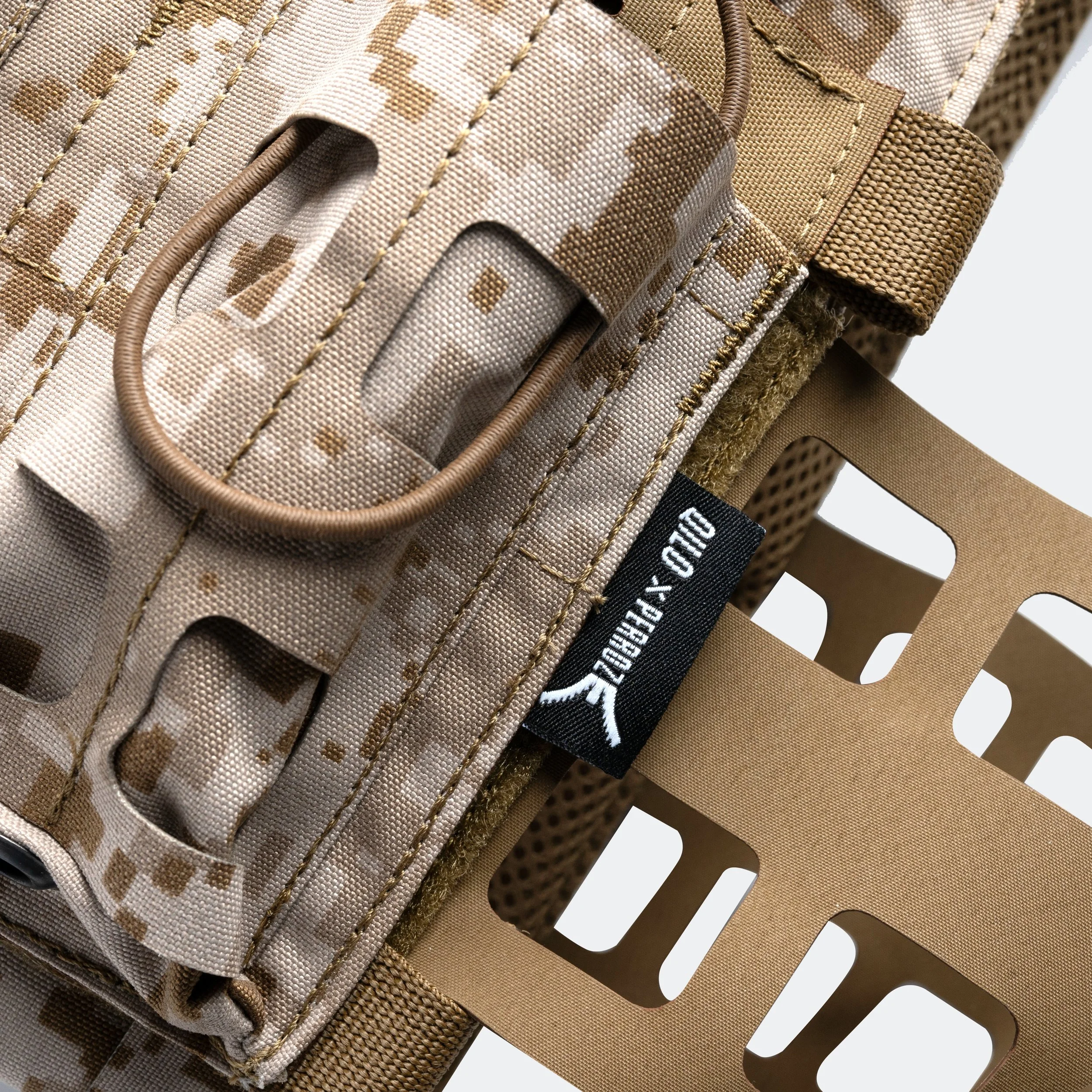plate carrier-05910.jpg