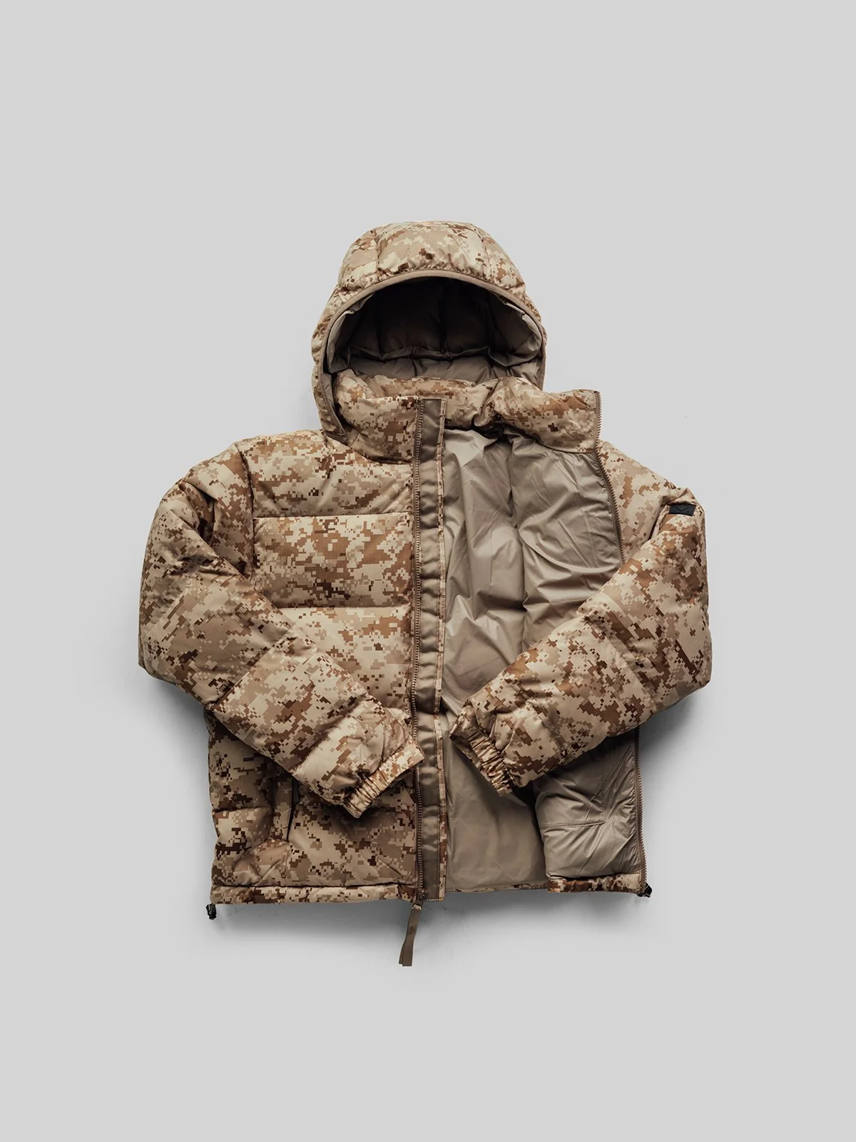 puffer jacket - aor1 - 2.jpg