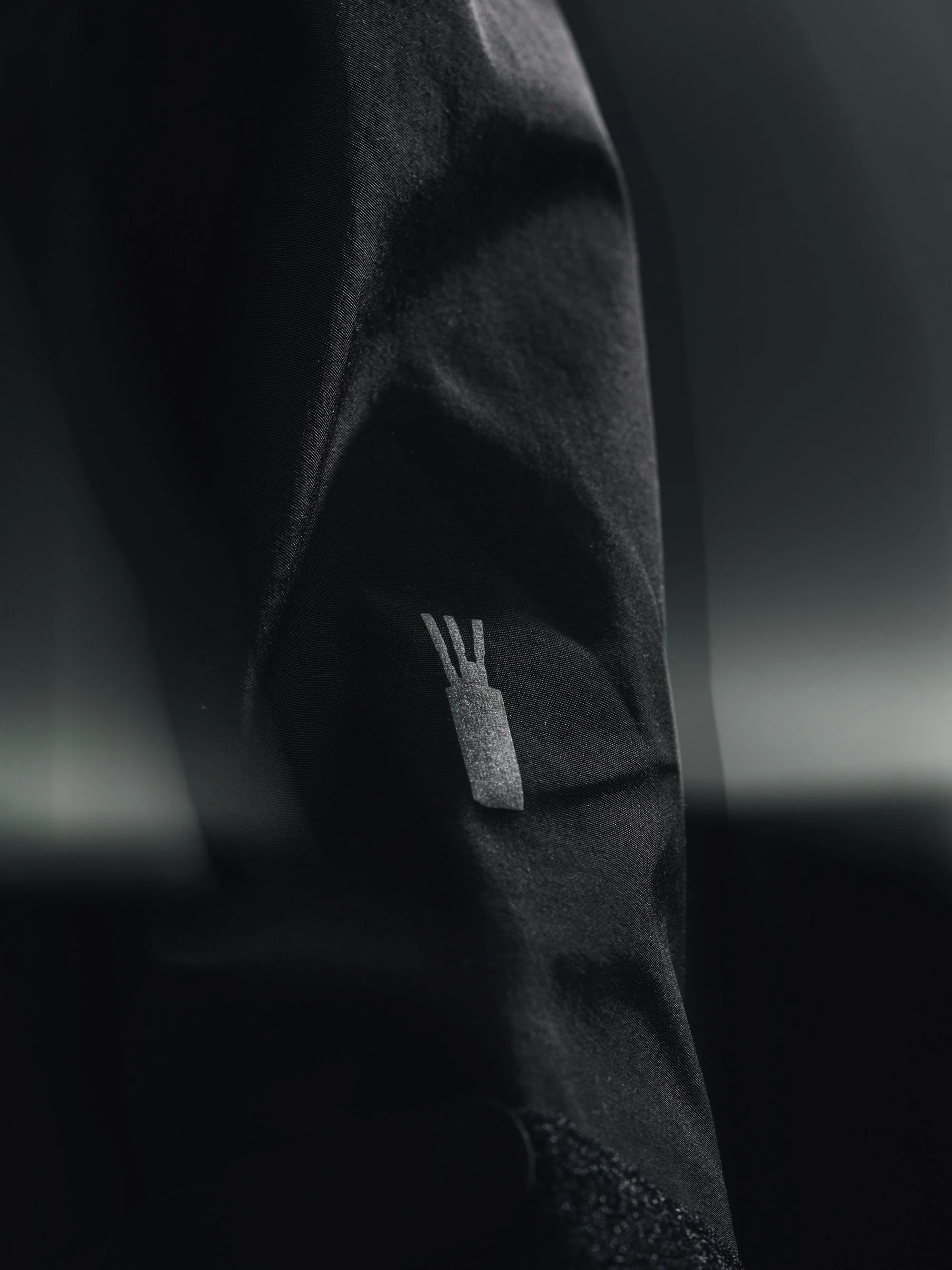 wave relay jacket-08854.JPG
