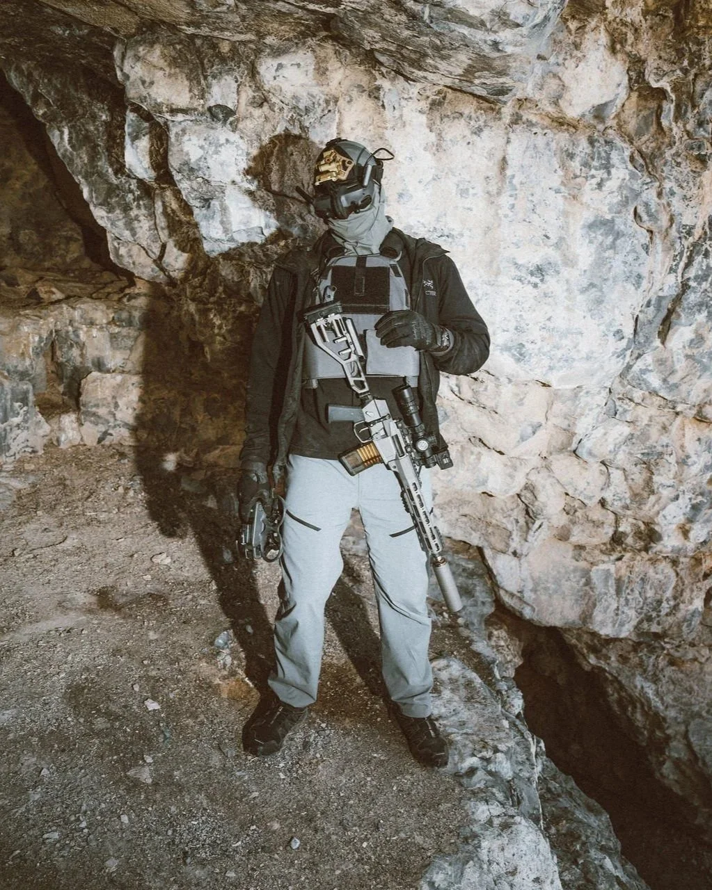 Qilo_Browning_Altis_0102.jpg