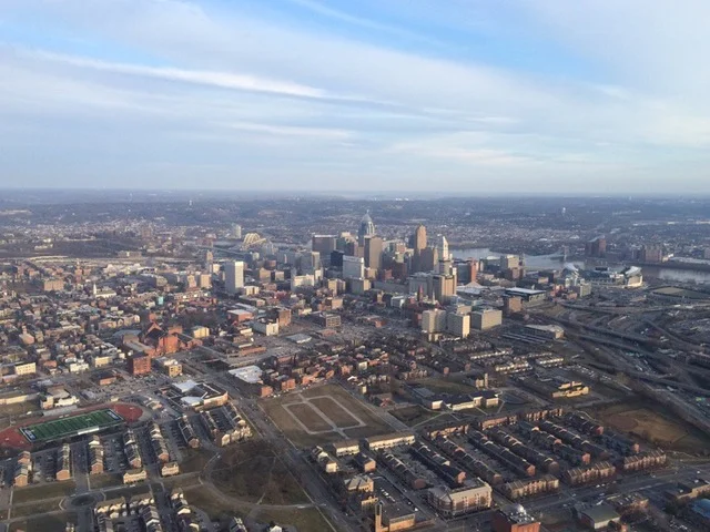 cincinnati skyline (1).jpg