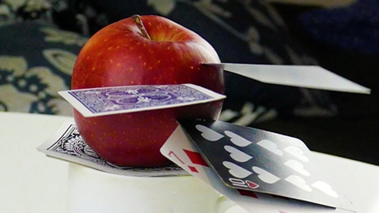 Card throwing, how to throw a card How to throw cards Throwing