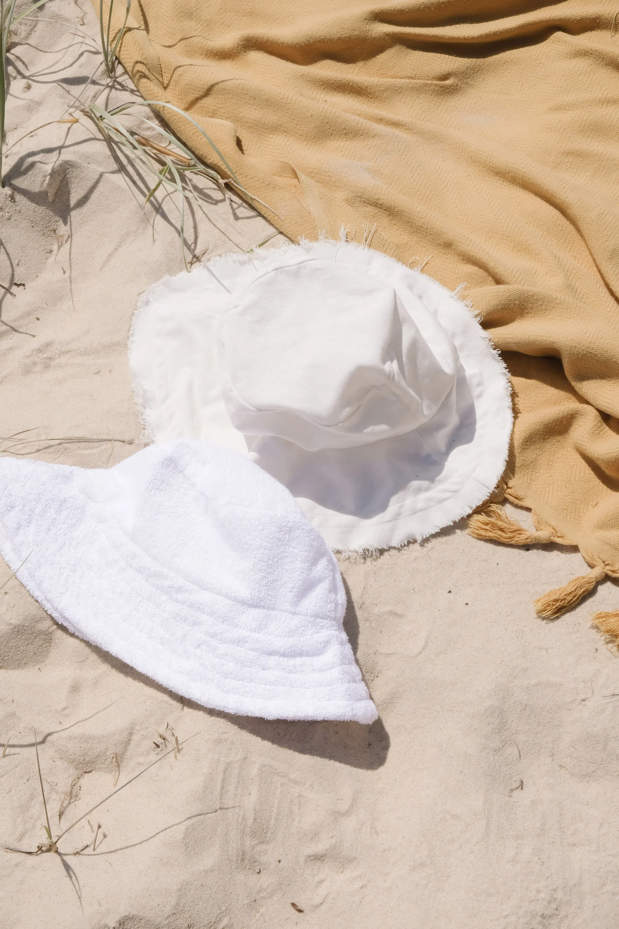 DIY: SIMPLE BUCKET HAT