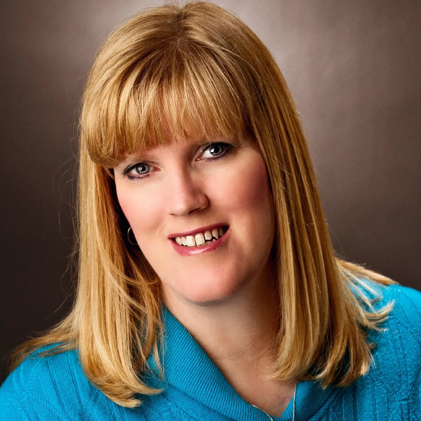 Janet Nordine Headshot.jpg