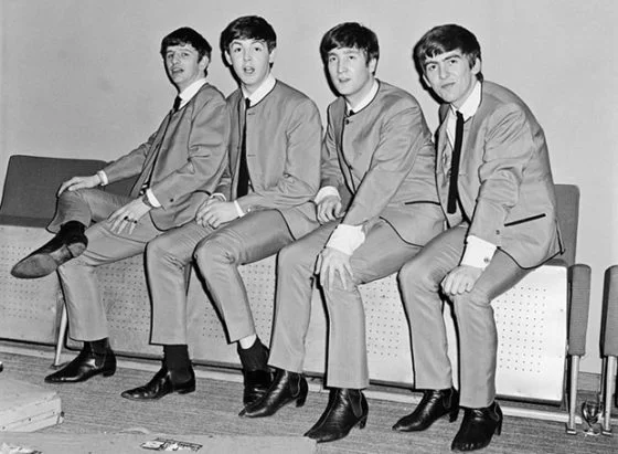 Beatles-in-Chelsea-Boots-900x660-560x411.jpg