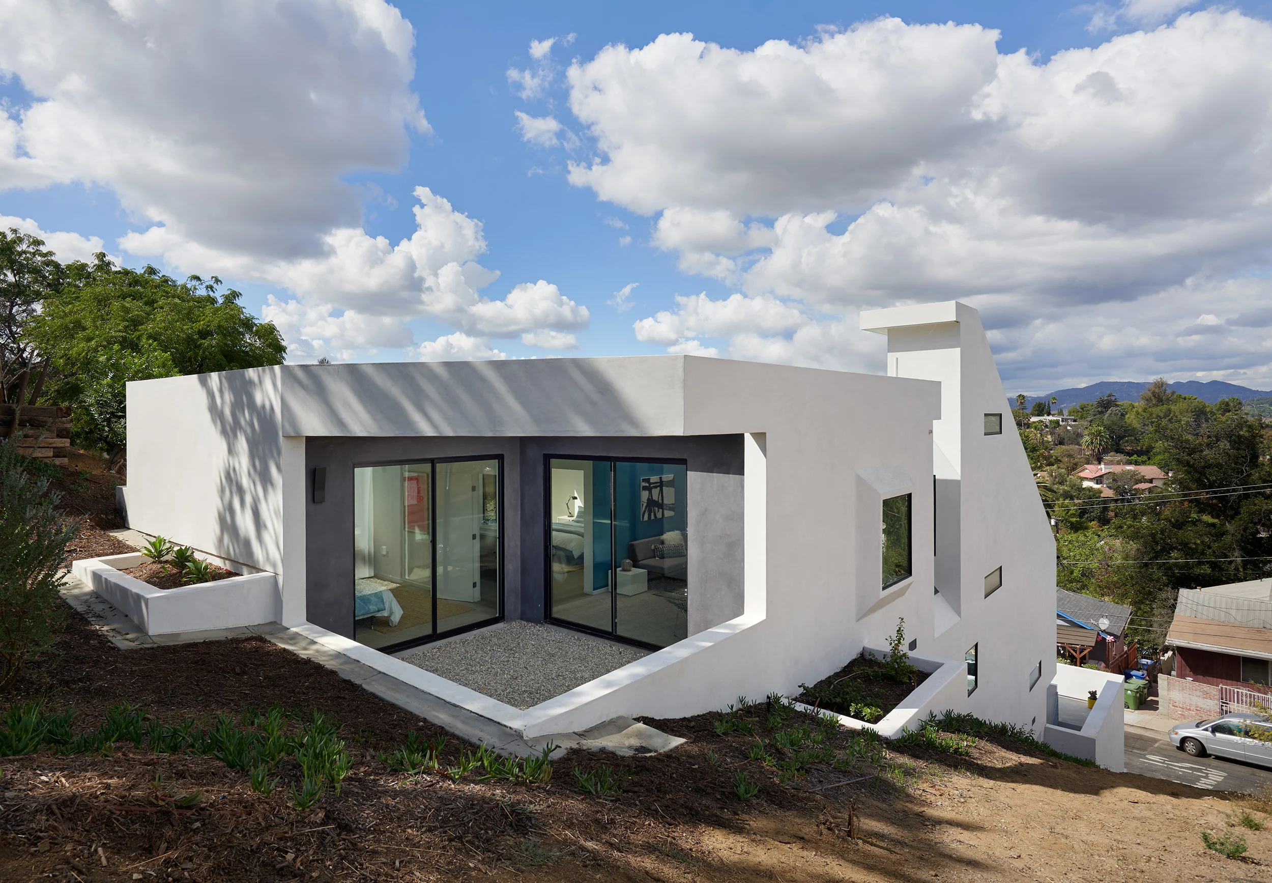 4752 Baltimore WEBSQX_21.jpg