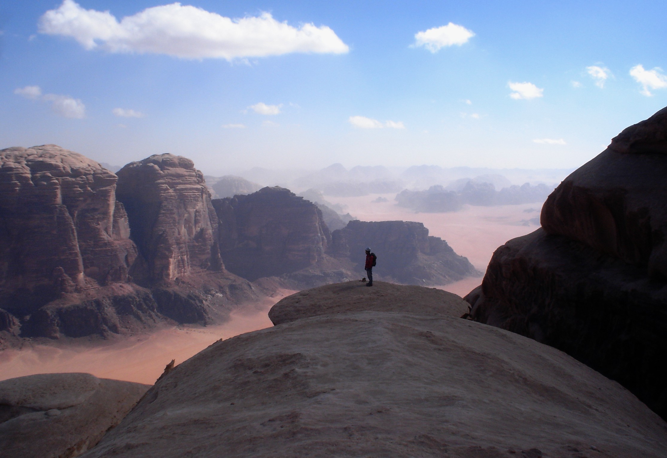 trekking Wadi Rum