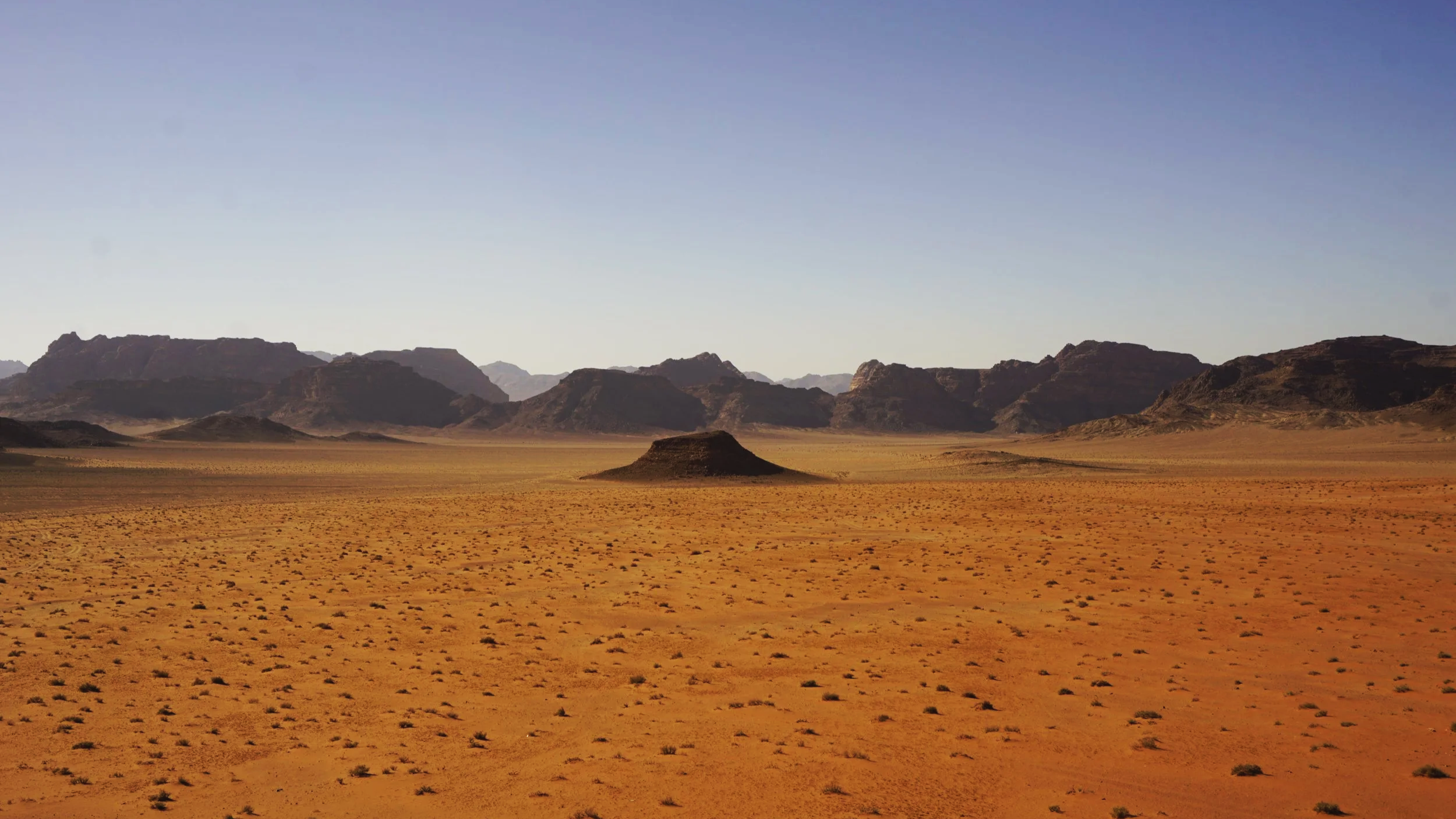 wadi rum red valley