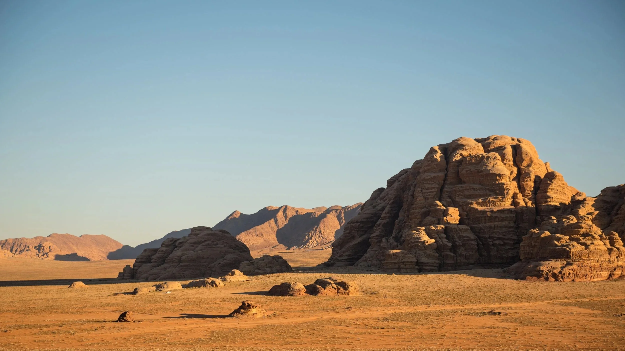 wadi rum desert landscape