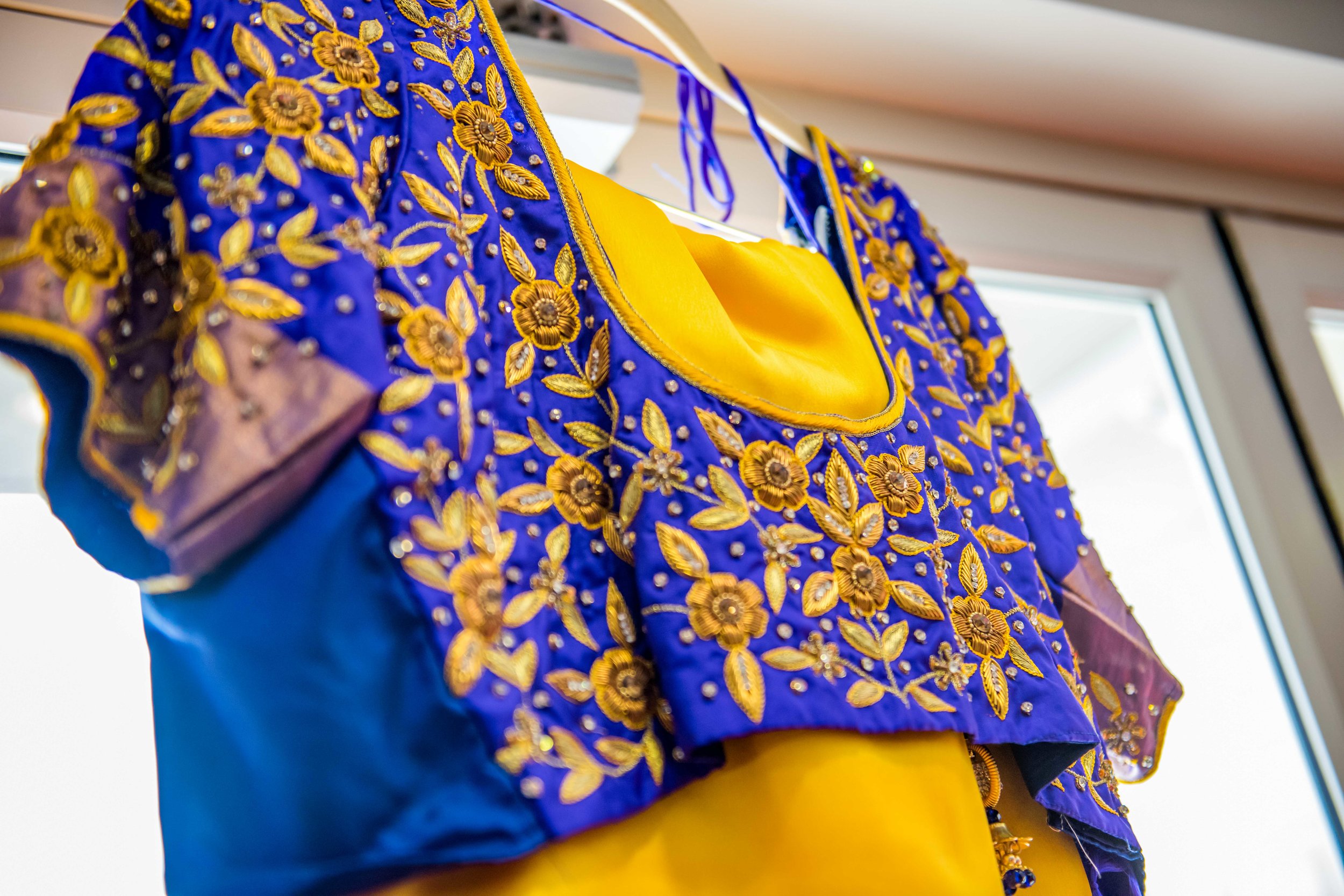 AlexandriaWedding-Blake&Sahaja-GettingReady-18.jpg