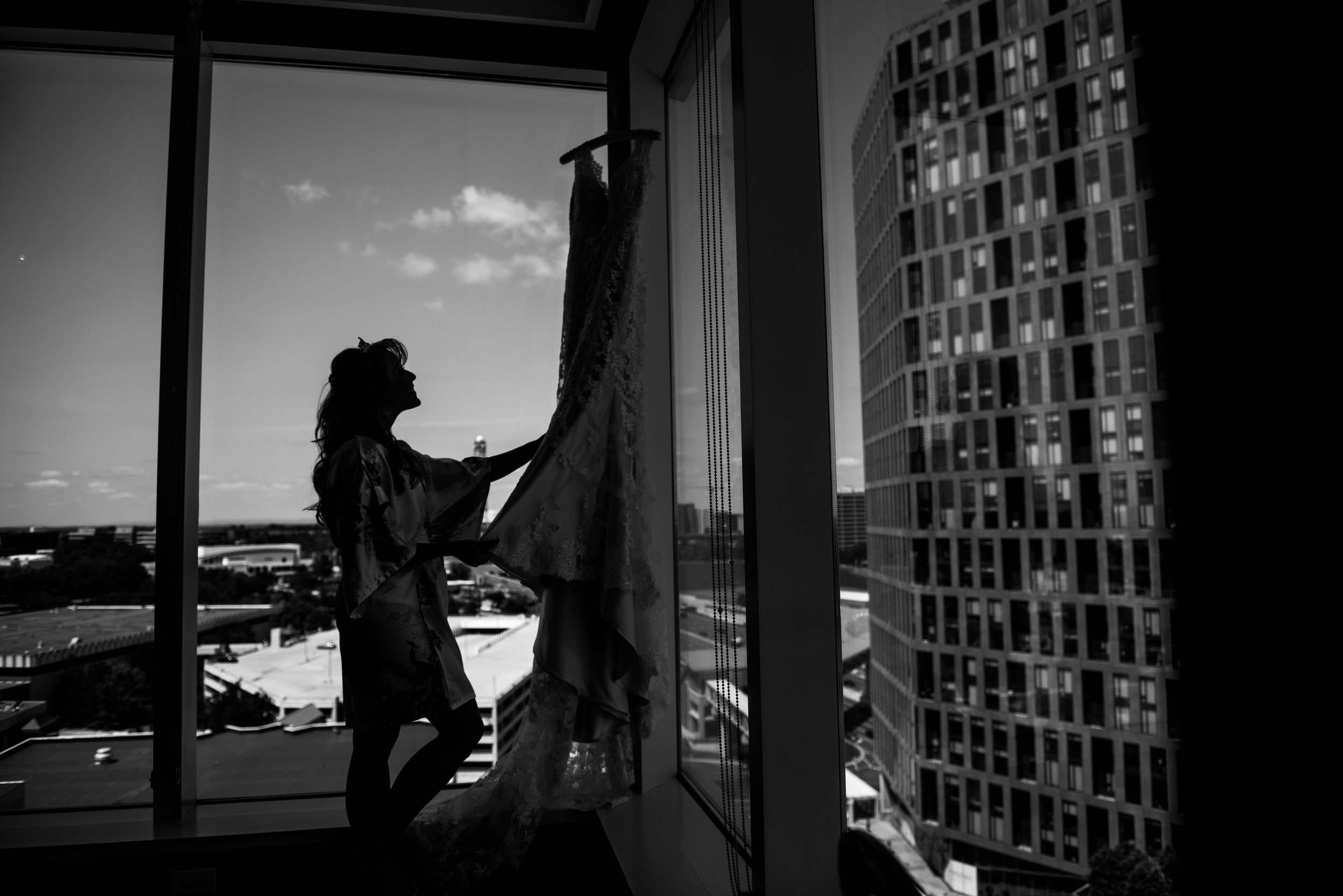 MeadowlarkGardensWedding-Ashley&Kevin-GettingReady-43.jpg