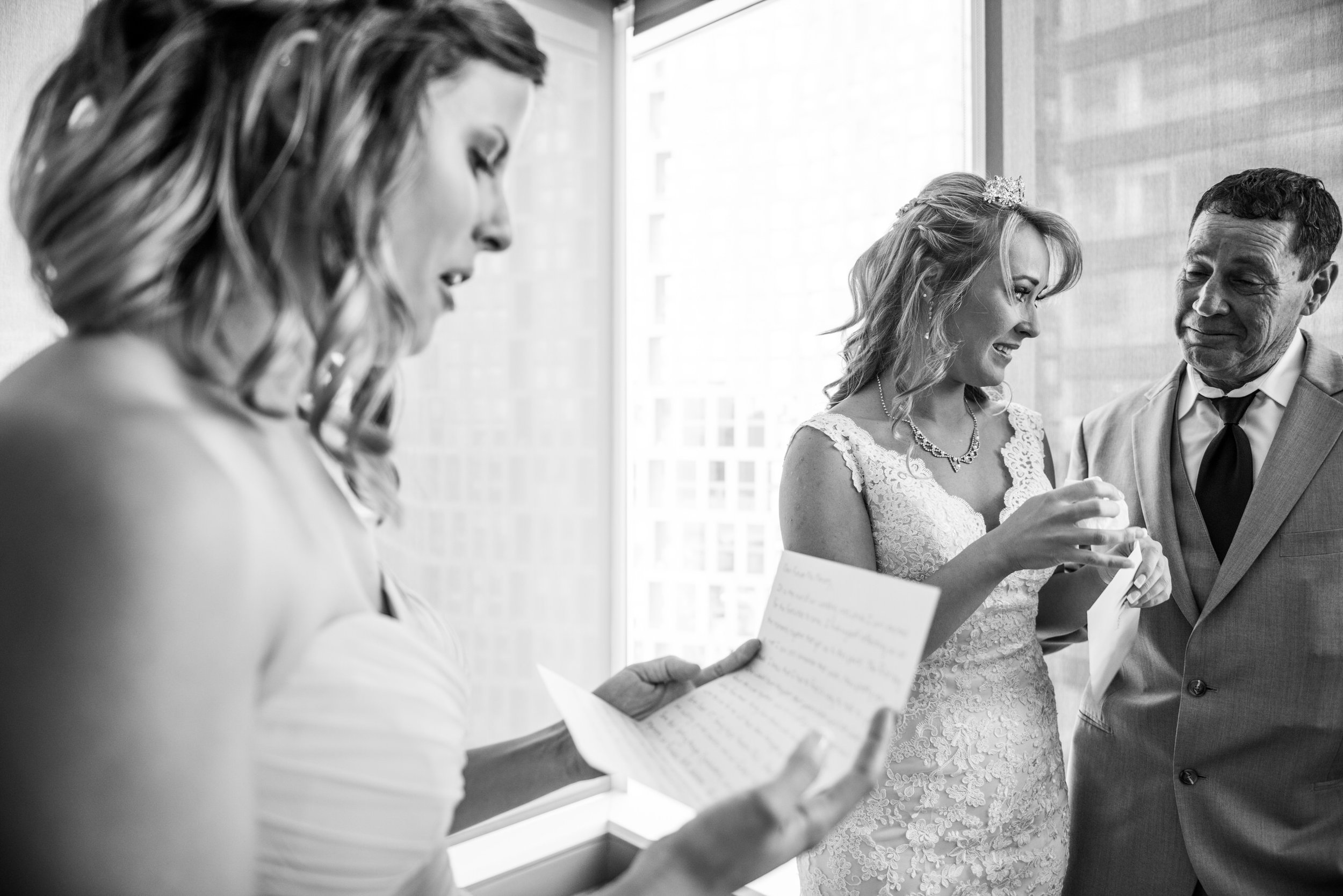 MeadowlarkGardensWedding-Ashley&Kevin-GettingReady-155.jpg