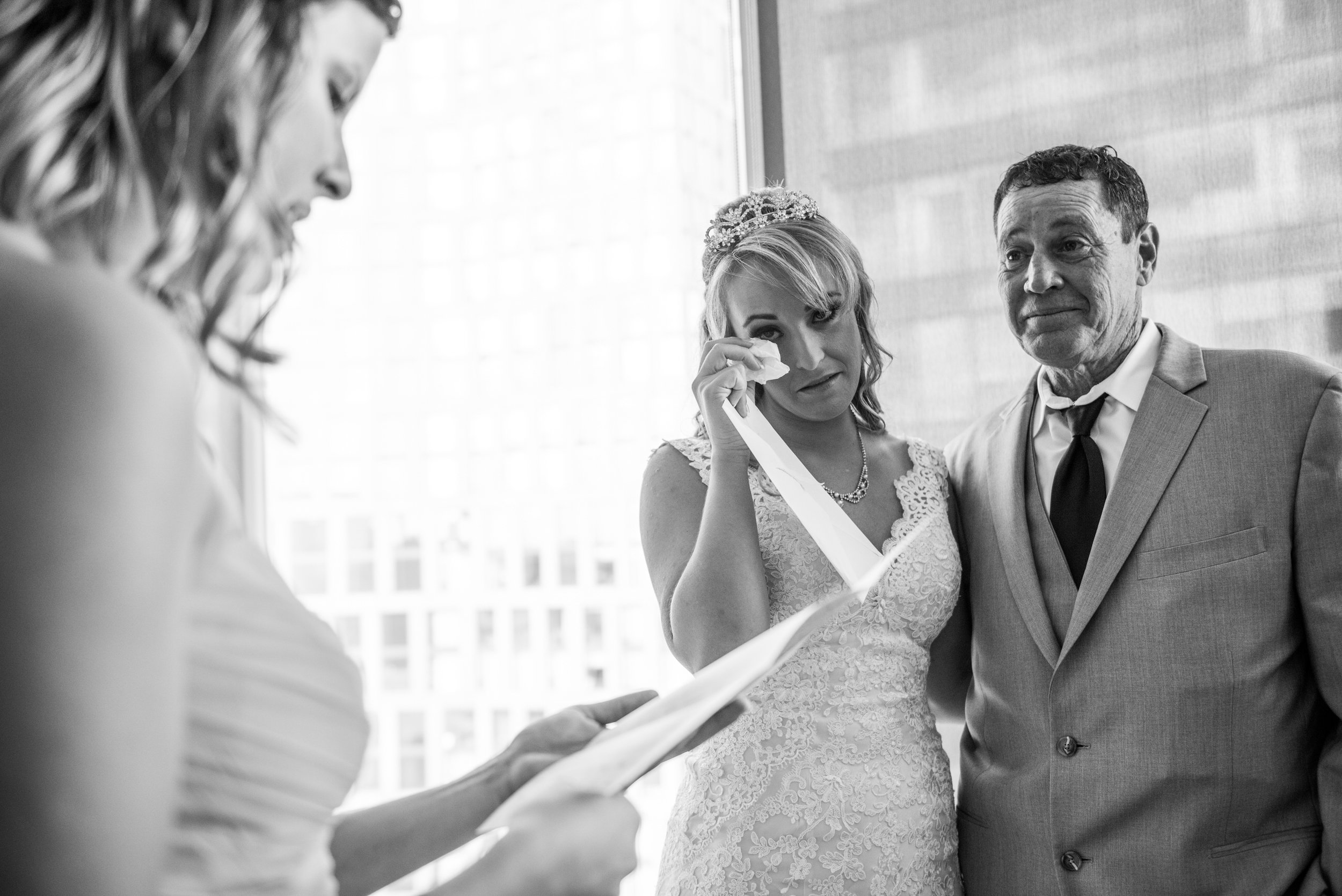 MeadowlarkGardensWedding-Ashley&Kevin-GettingReady-161.jpg