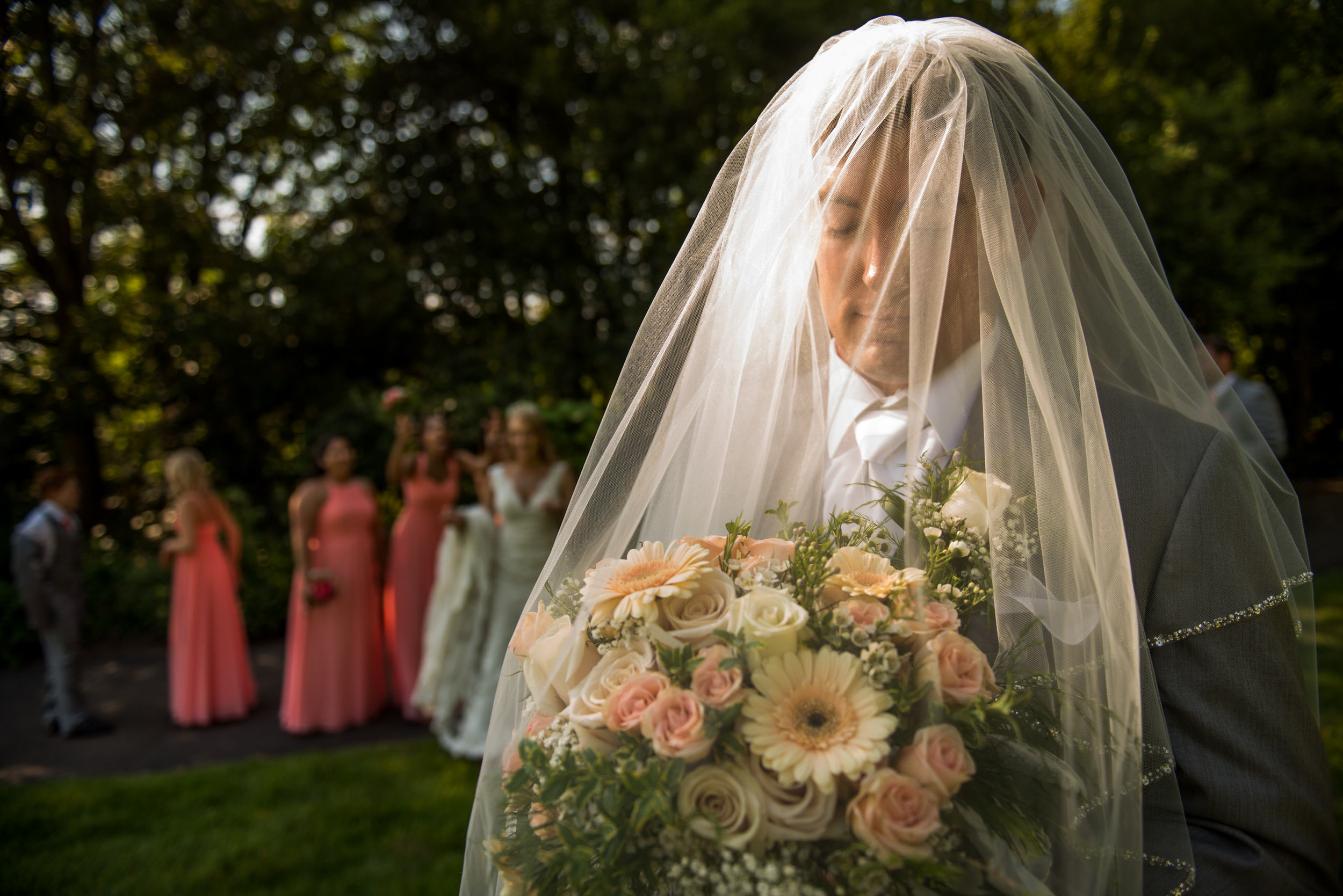 MeadowlarkGardensWedding-Ashley&Kevin-WeddingParty-142.jpg