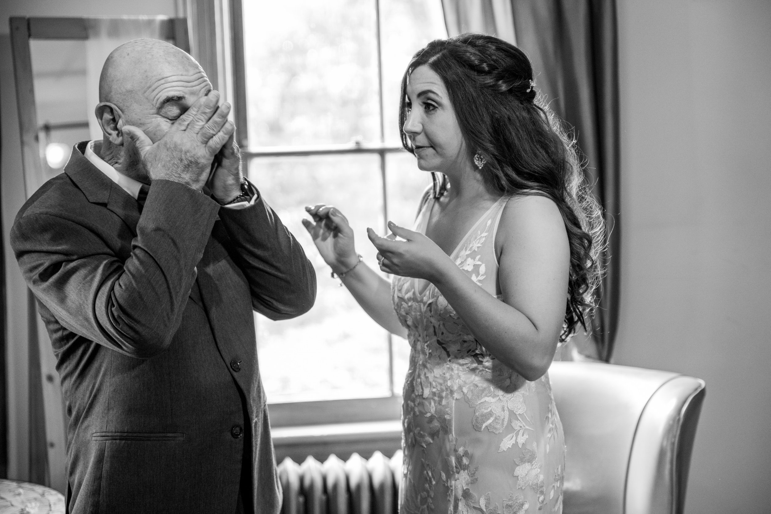FeastCatering-Sara&Justin-GettingReady-290.jpg