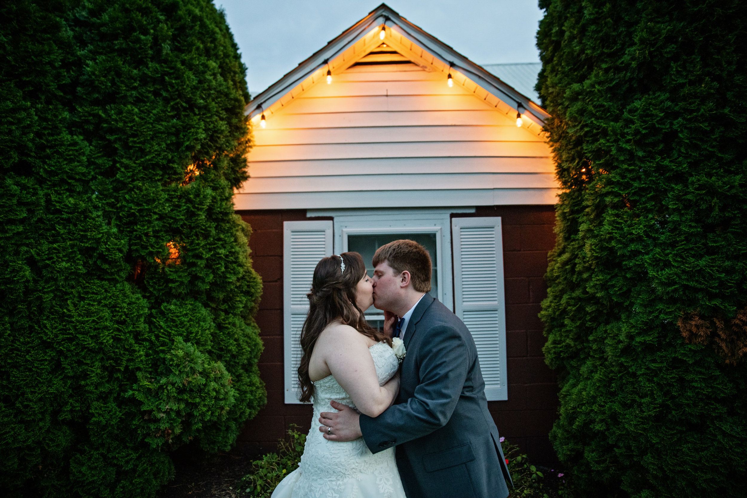 Caitlin&Brandon-22.jpg