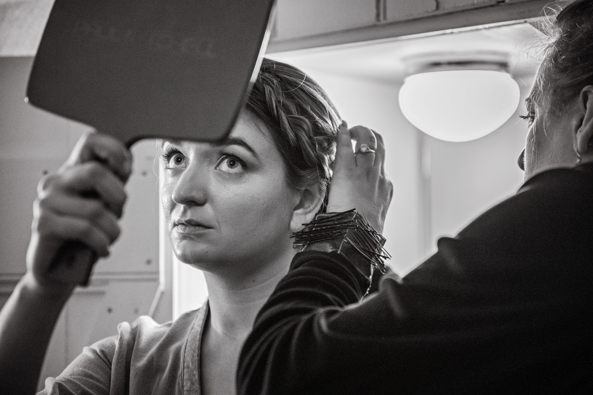 AdmiralFellInnWedding-Kelly&Sky-GettingReady-3.jpg