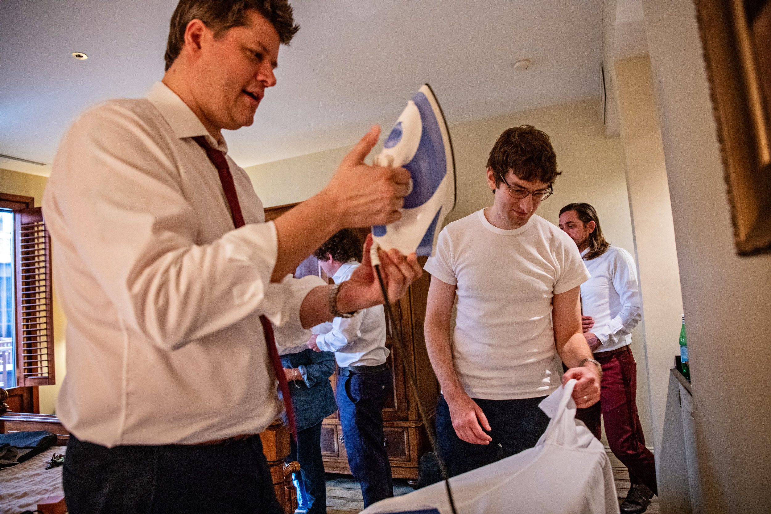 AdmiralFellInnWedding-Kelly&Sky-GettingReady-15.jpg