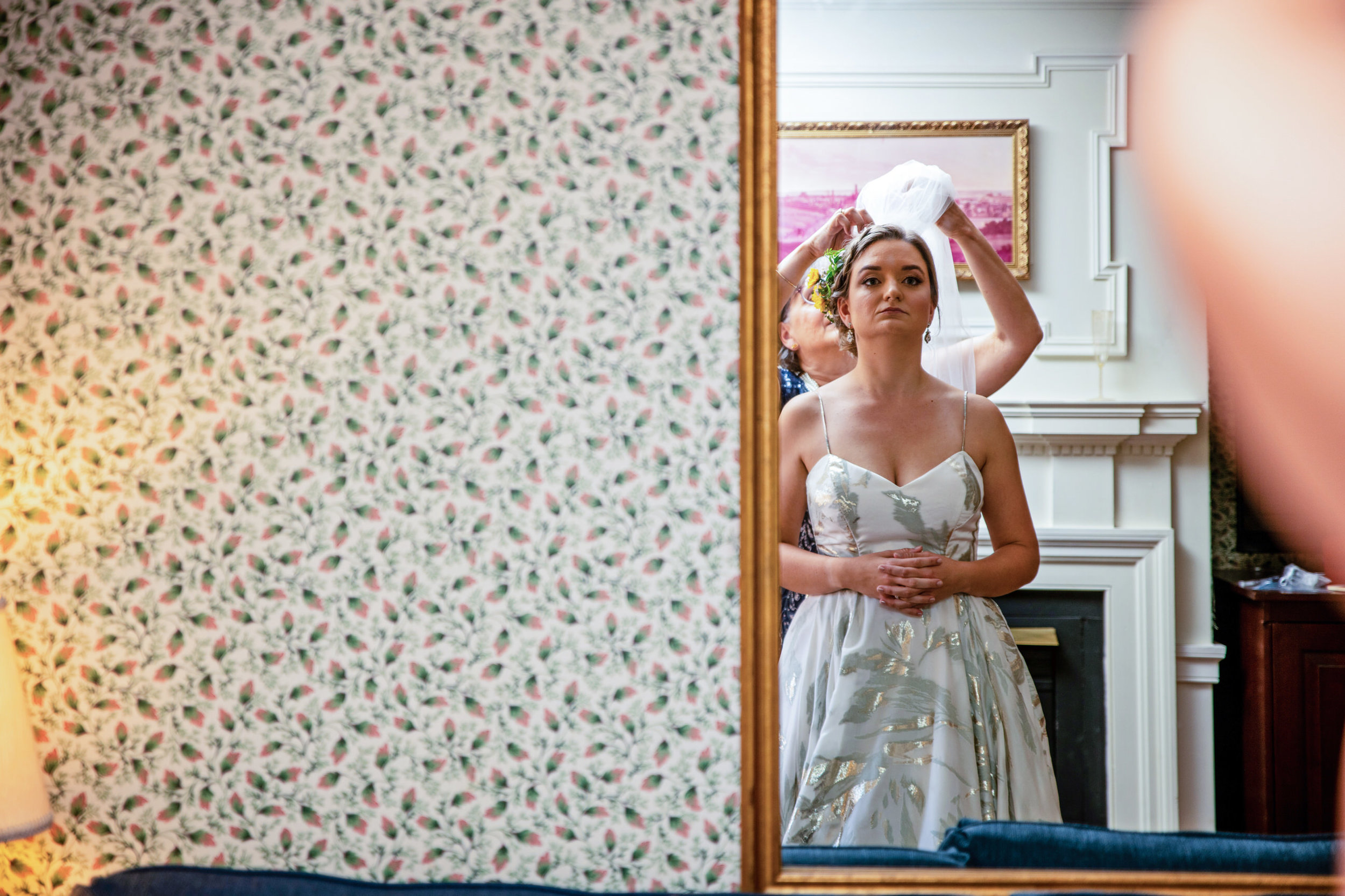 AdmiralFellInnWedding-Kelly&Sky-GettingReady-32.jpg