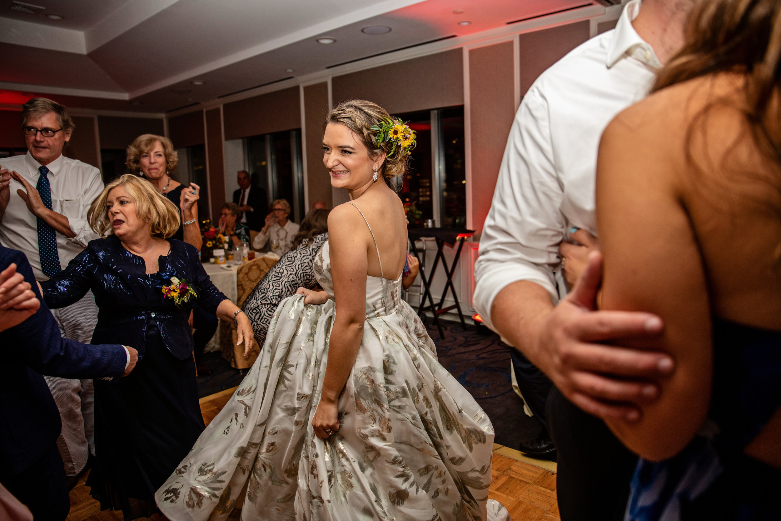 AdmiralFellInnWedding-Kelly&Sky-Reception-6.jpg
