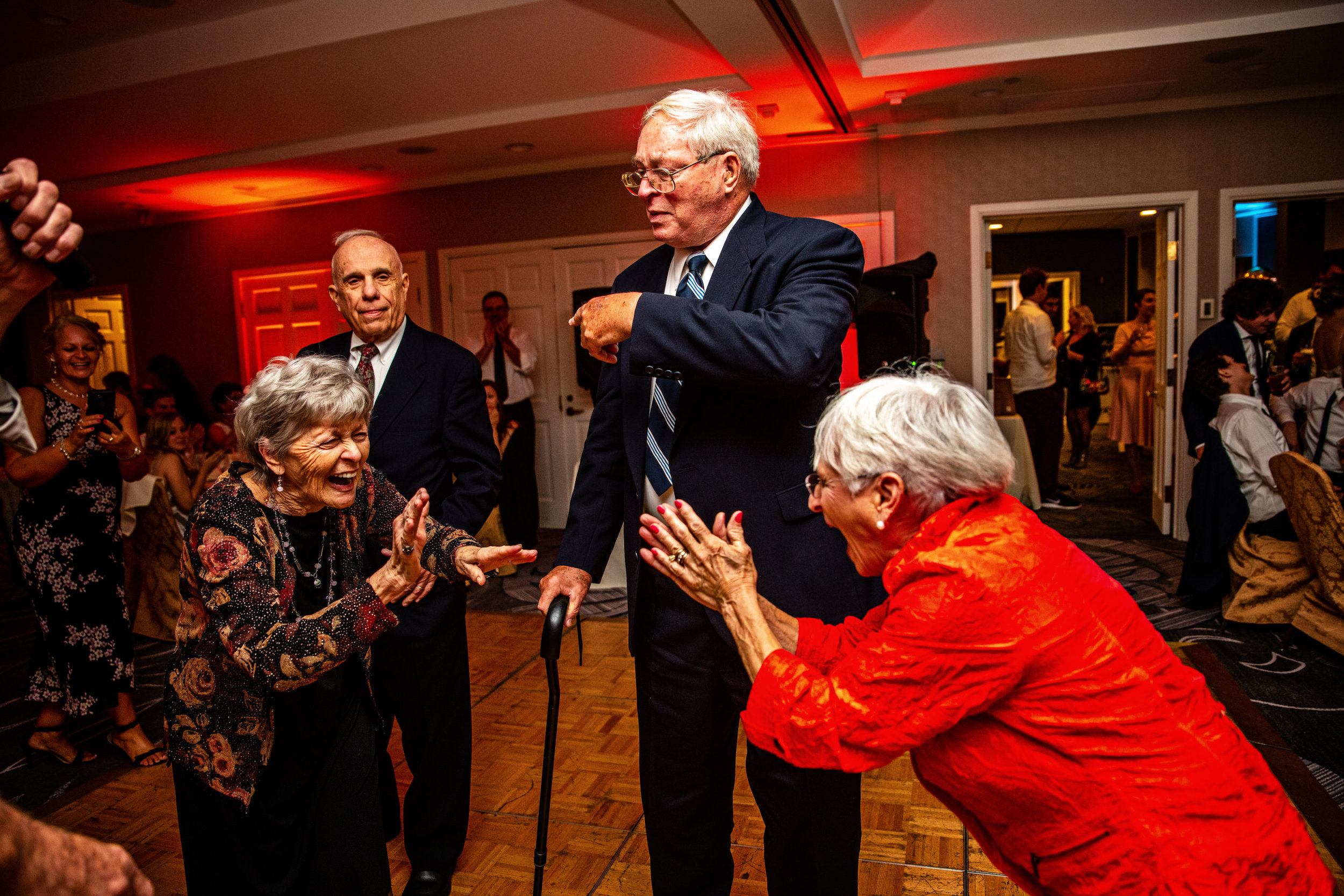 AdmiralFellInnWedding-Kelly&Sky-Reception-16.jpg