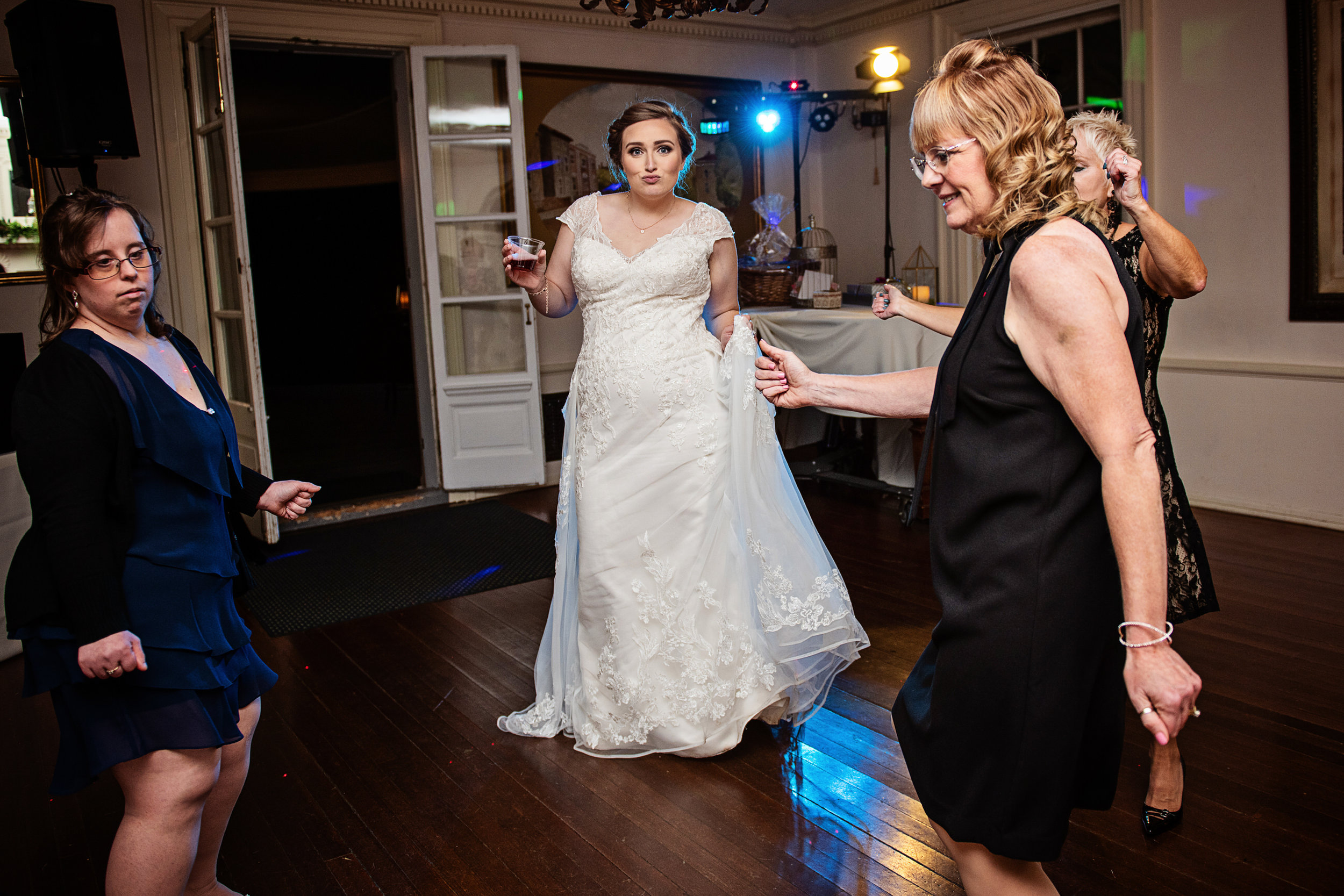 LiriodendronMansionWedding-Jackie&Levi-Reception-31.jpg