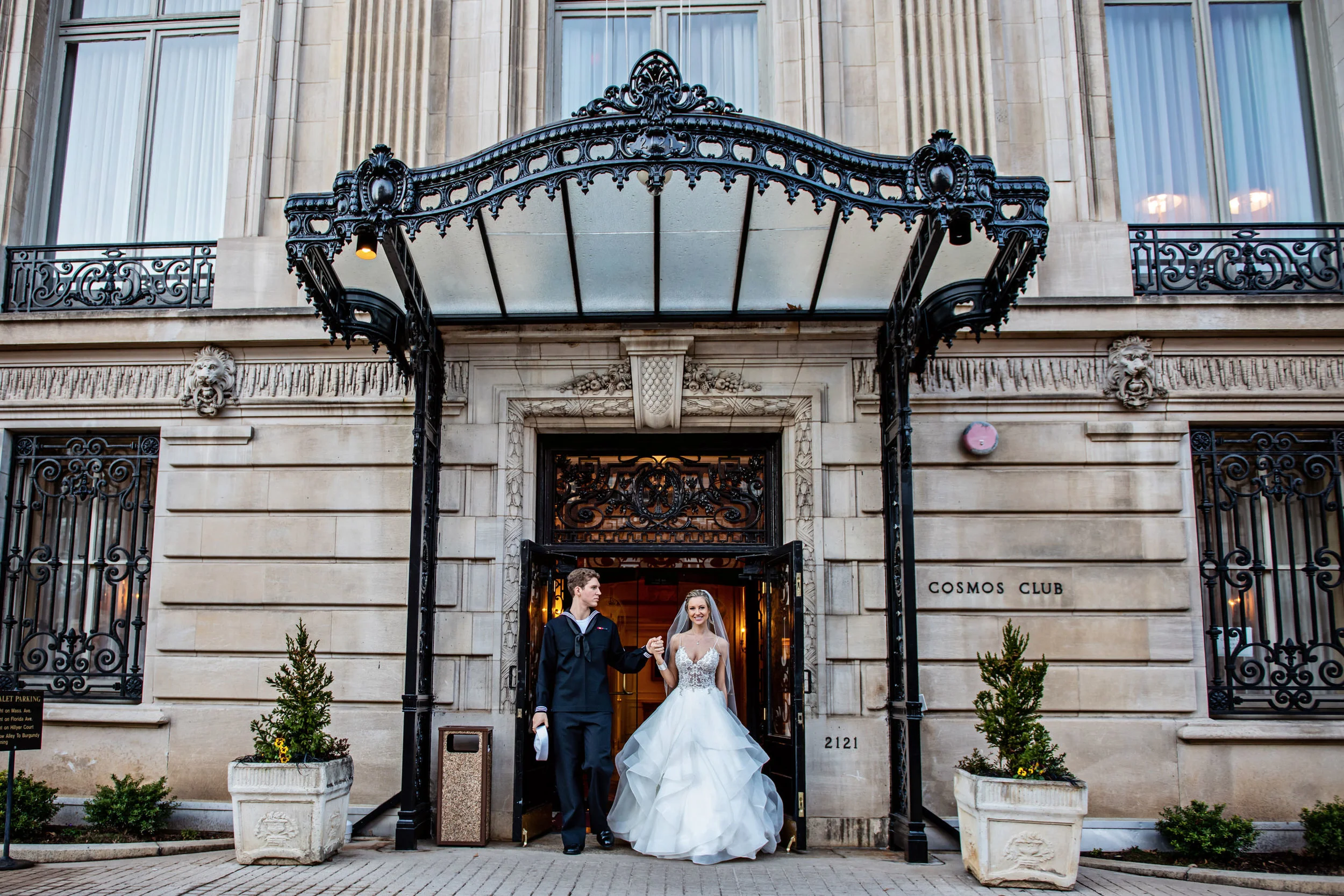 CosmoClubElopement-Elena&Jacob-2.jpg