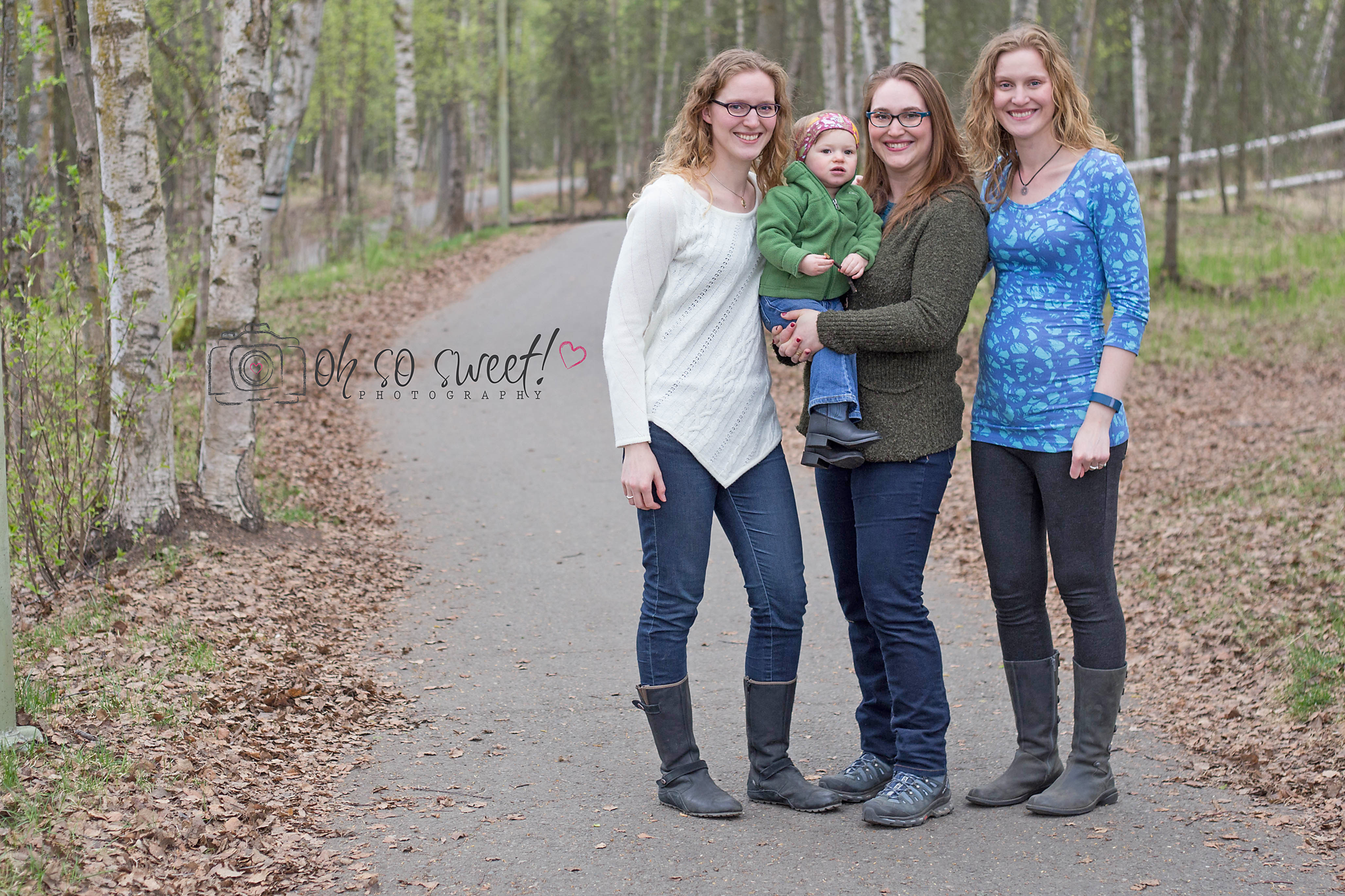 So much love between these sister and niece!