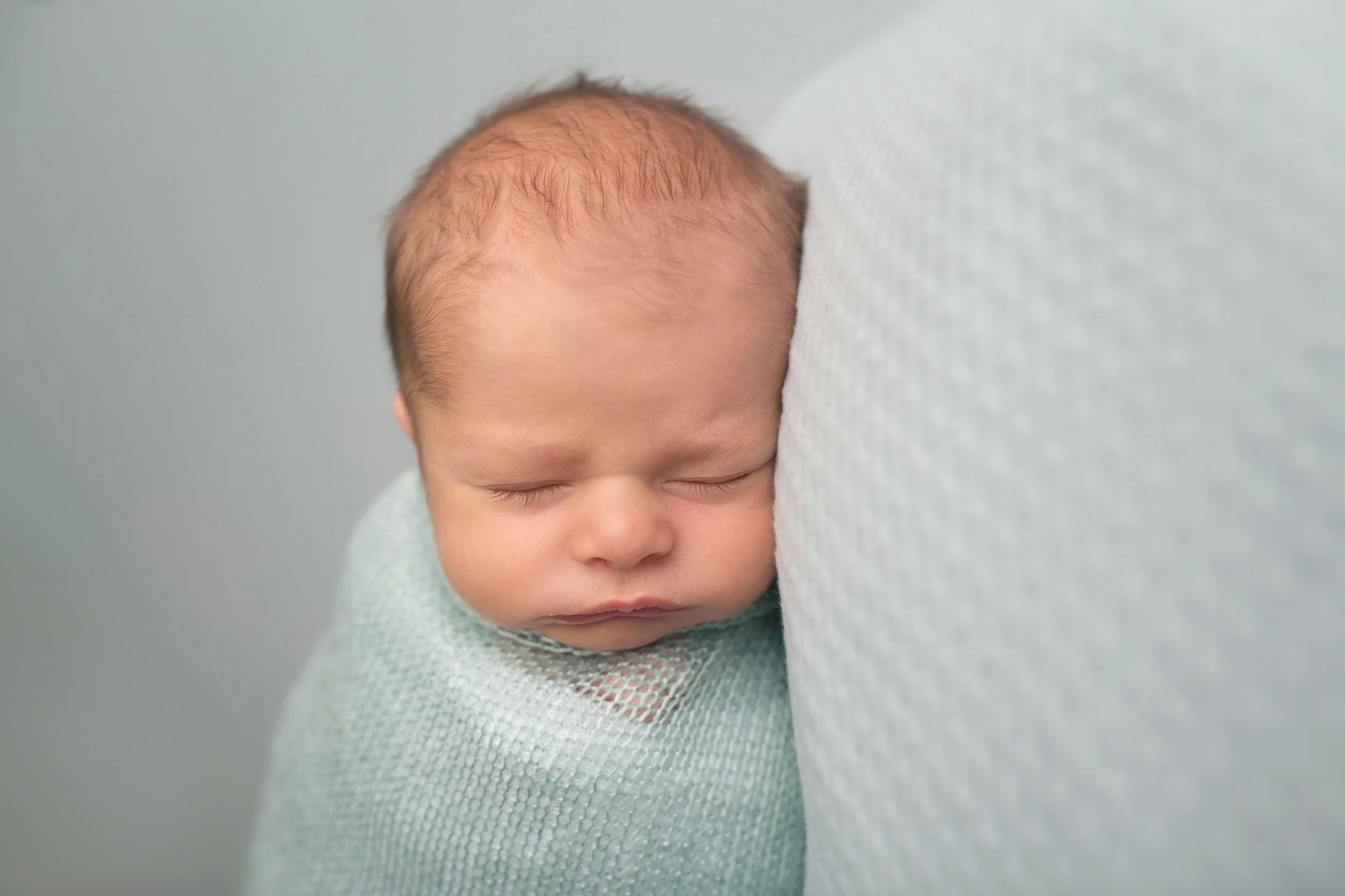anchorage-newborn-photographer-8.jpg