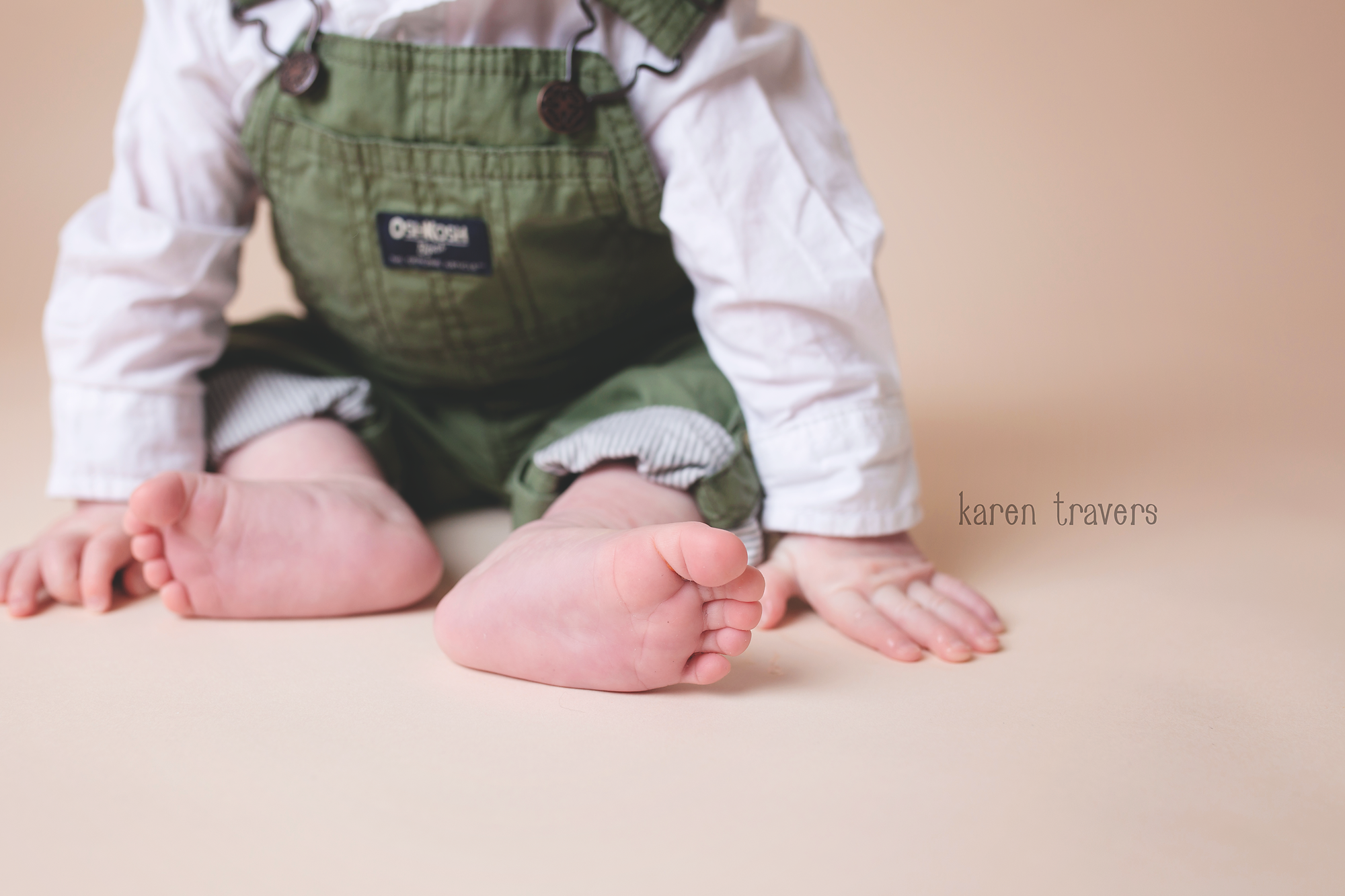 anchorage-newborn-photographer-8.png