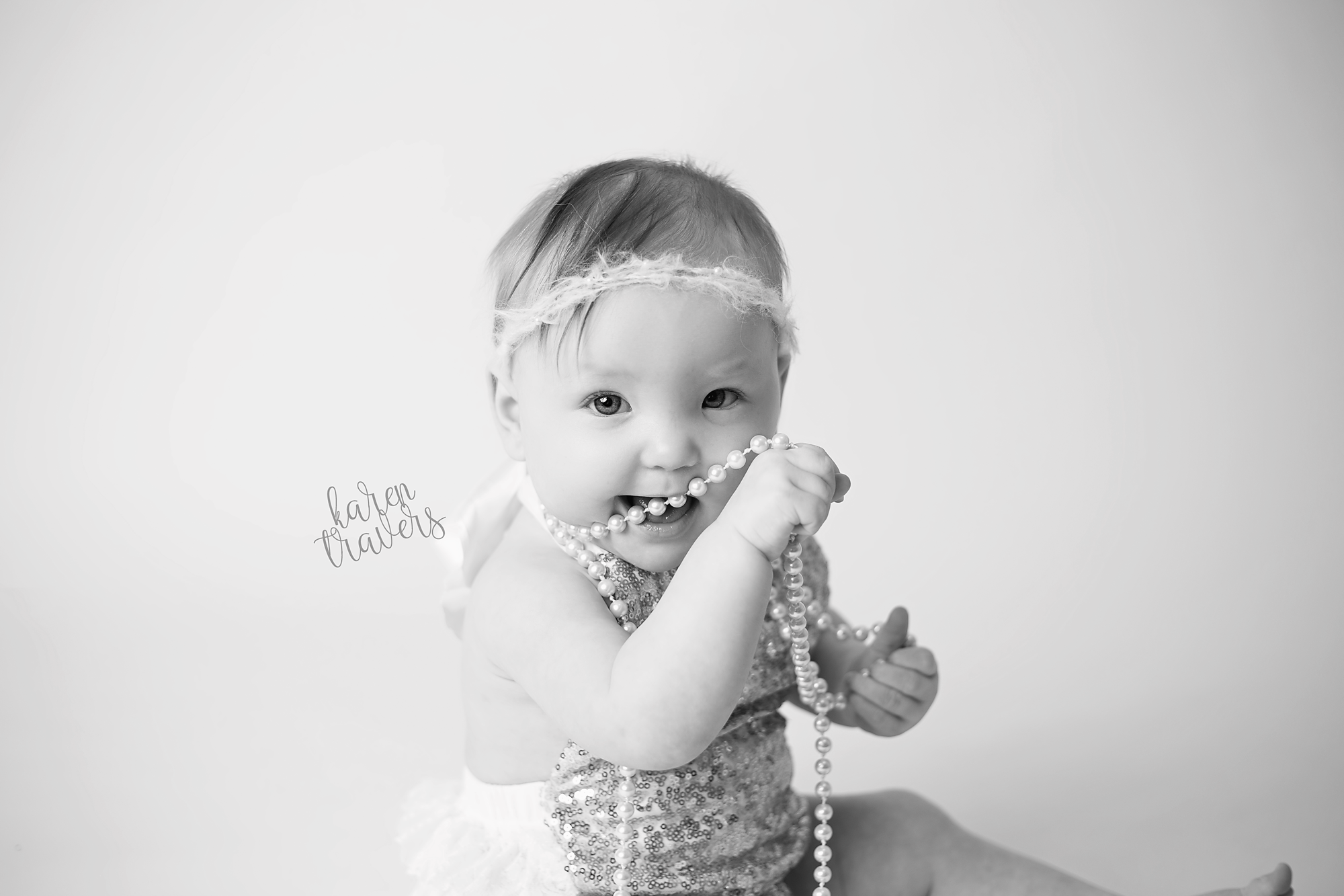 anchorage-newborn-photographer-11.png
