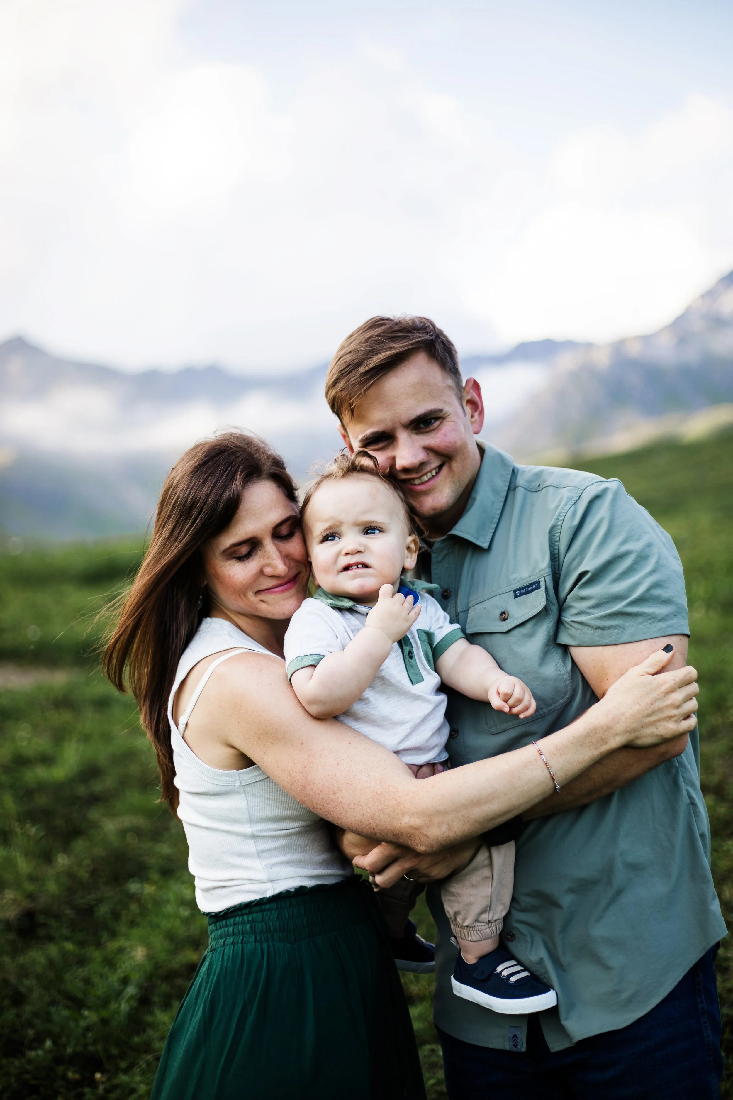 Anchorage Alaska Family Photographer | "H" Hatcher Pass Family Session