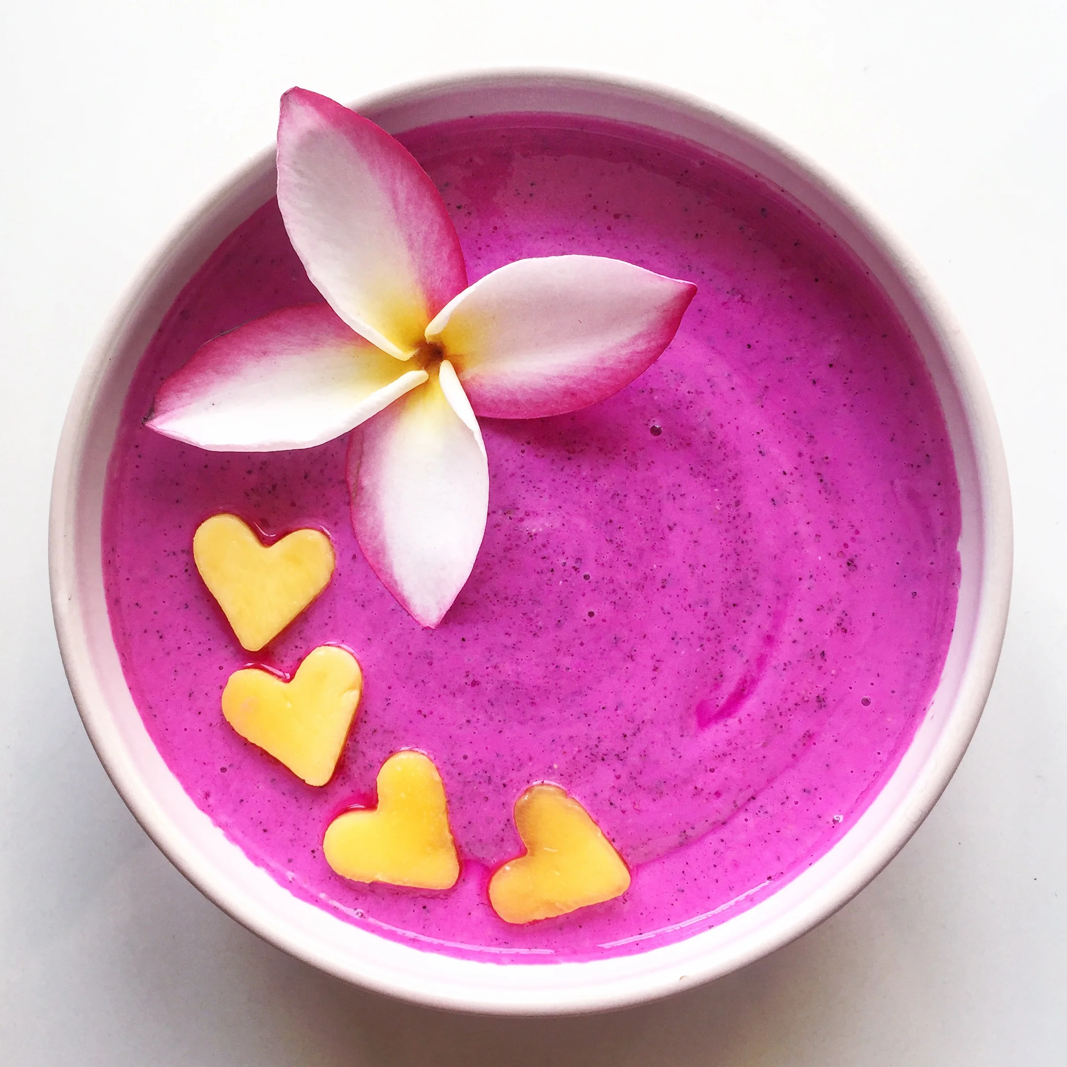 Dragon Fruit & Mango Smoothie