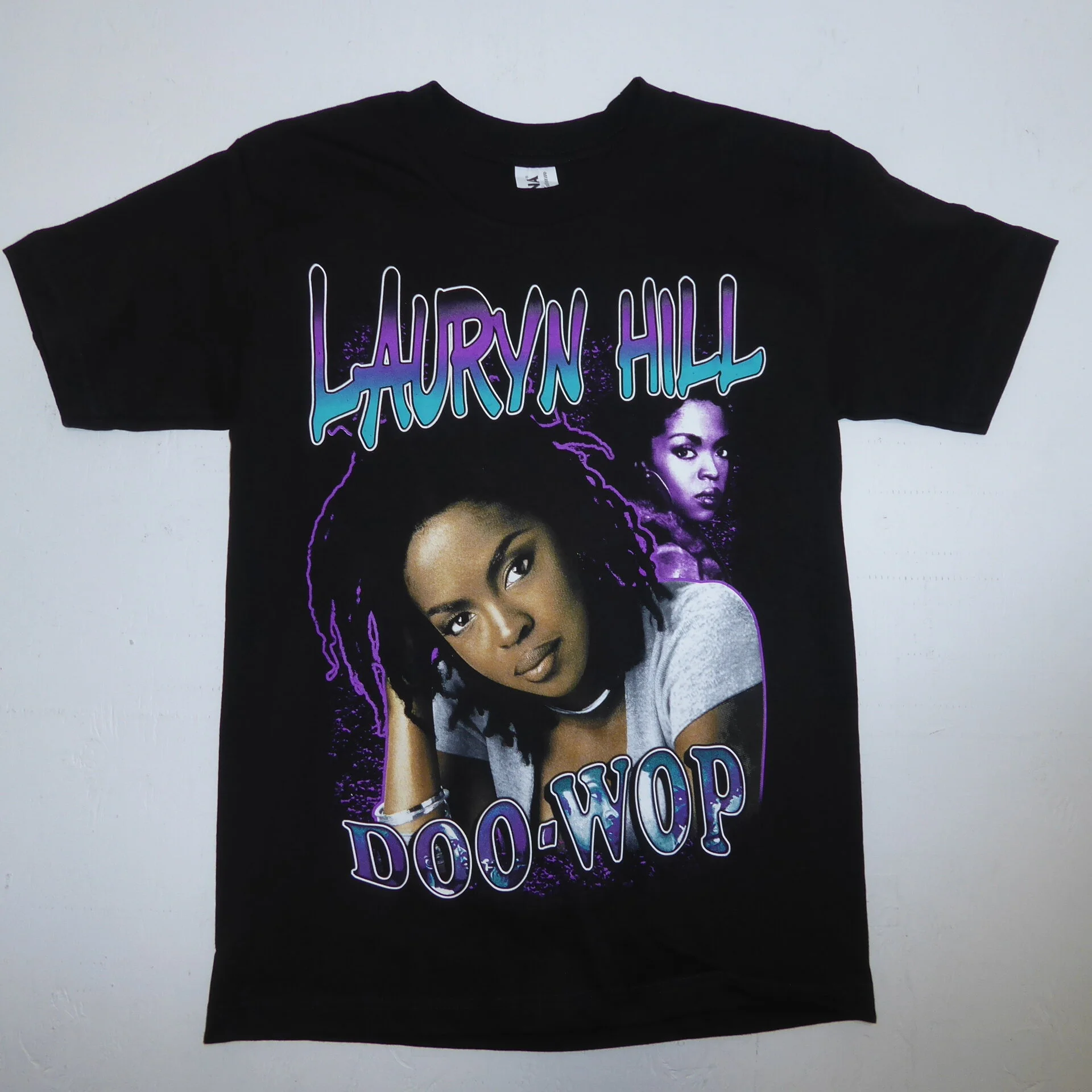 P1090627 LAURYN HILL.JPG