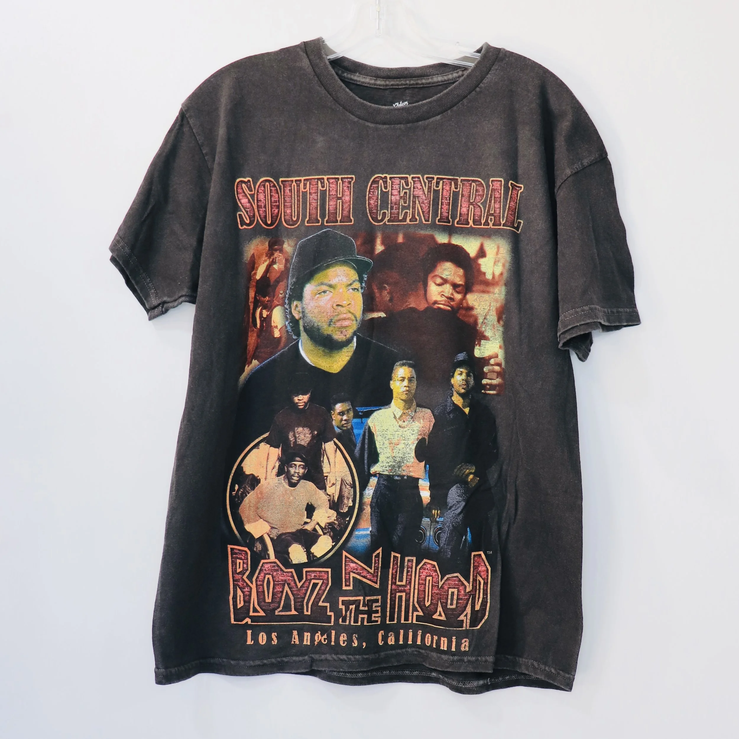 (2 DOLLAR) HIP HOP - BOYZ N THE HOOD RED LOGO IMG_3693.JPG