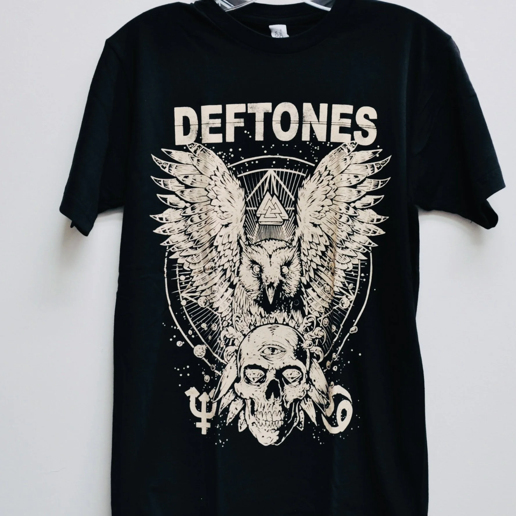 DARK ZONES TSHIRT BAND_DEFTONES OWL DSC_0046.JPG