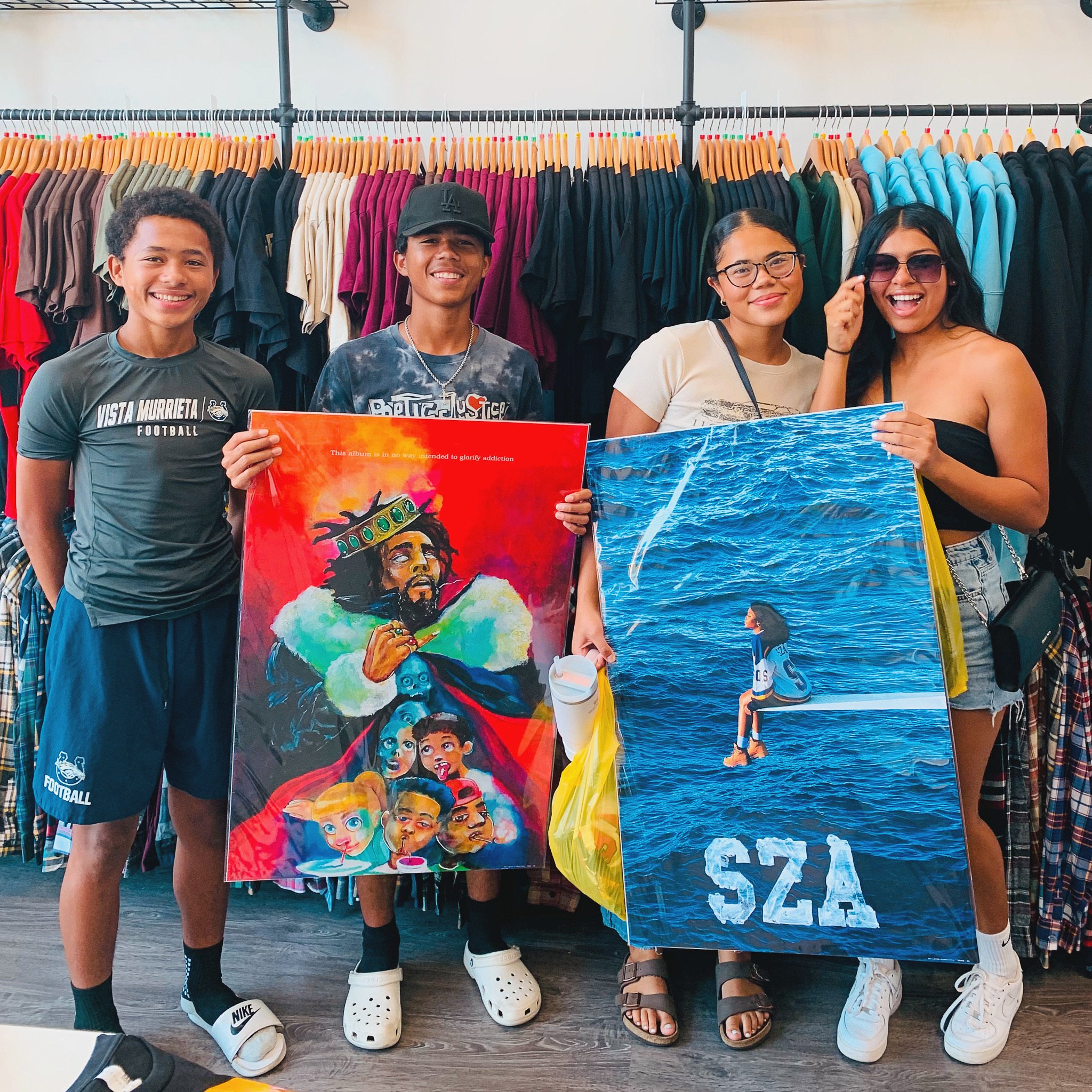 SHOP A45FBB11-22BB-4599-9795-E85771935E36.jpg