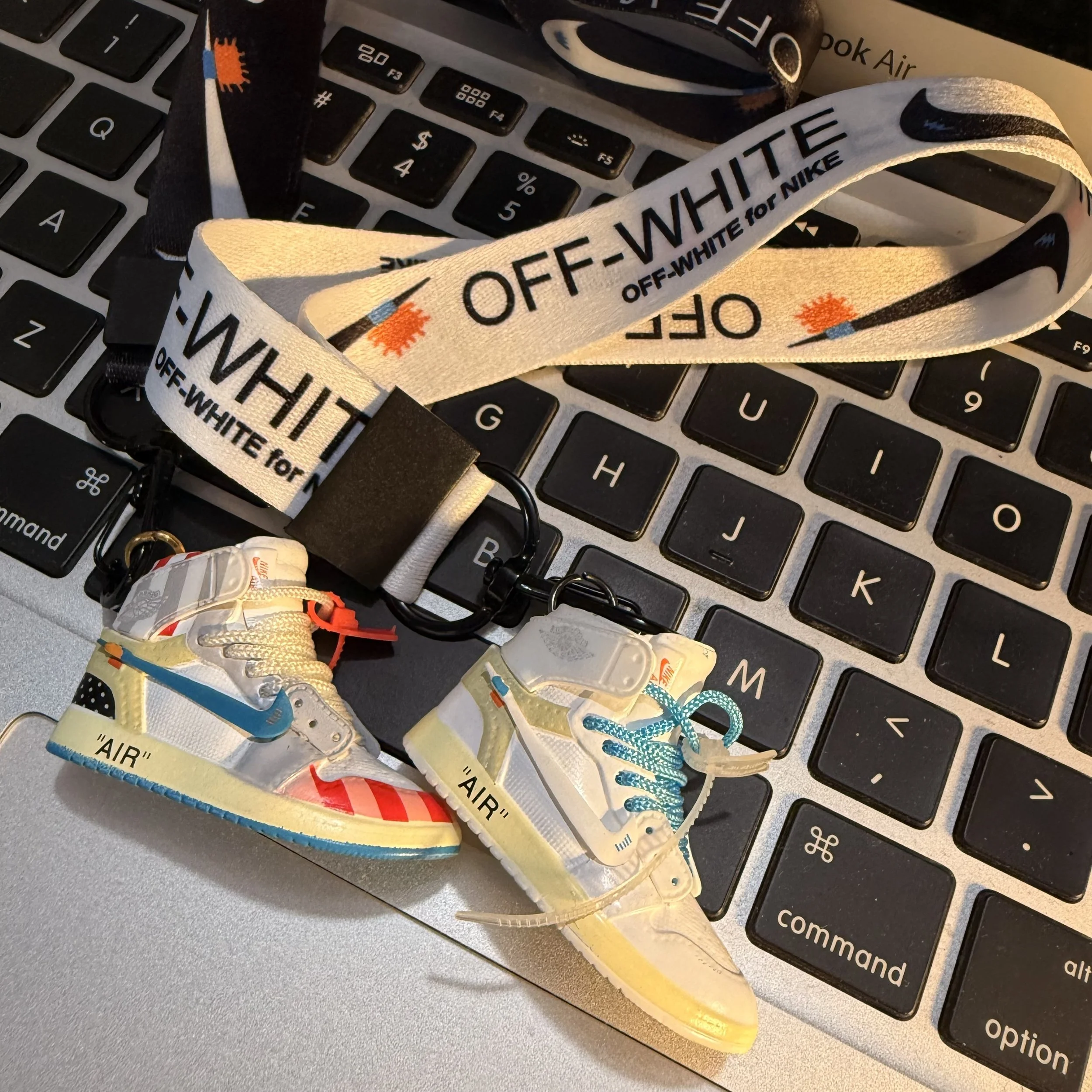 WEEK #05 OFF WHITE IMG_7837.jpeg